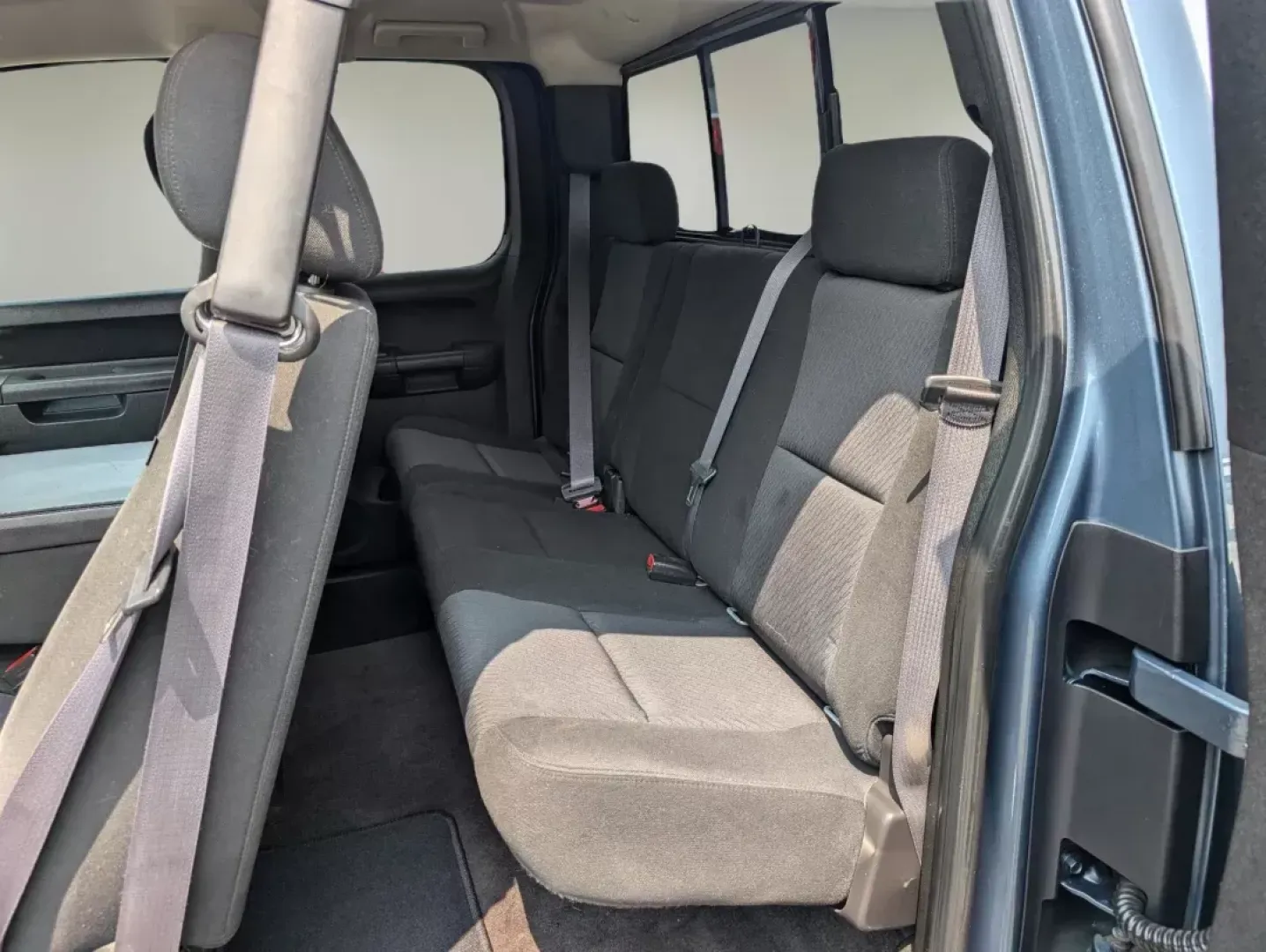 2011 /Ebony Chevrolet Silverado 1500 LT (1GCRKSE37BZ) with an Gas/Ethanol V8 5.3L/323 engine, 6-Speed Automatic transmission, located at 5115 14th Ave., Columbus, GA, 31904, (706) 323-0345, 32.511494, -84.971046 - **Discover Your Adventure with this 2011 Chevrolet Silverado 1500 LT Perfect for Your Weekend Getaways or Daily Commutes!**<br /> <br /> Are you ready to elevate your lifestyle with a vehicle that seamlessly blends performance, comfort, and versatility? Look no further than this stunning 2011 Chevr - Photo#11