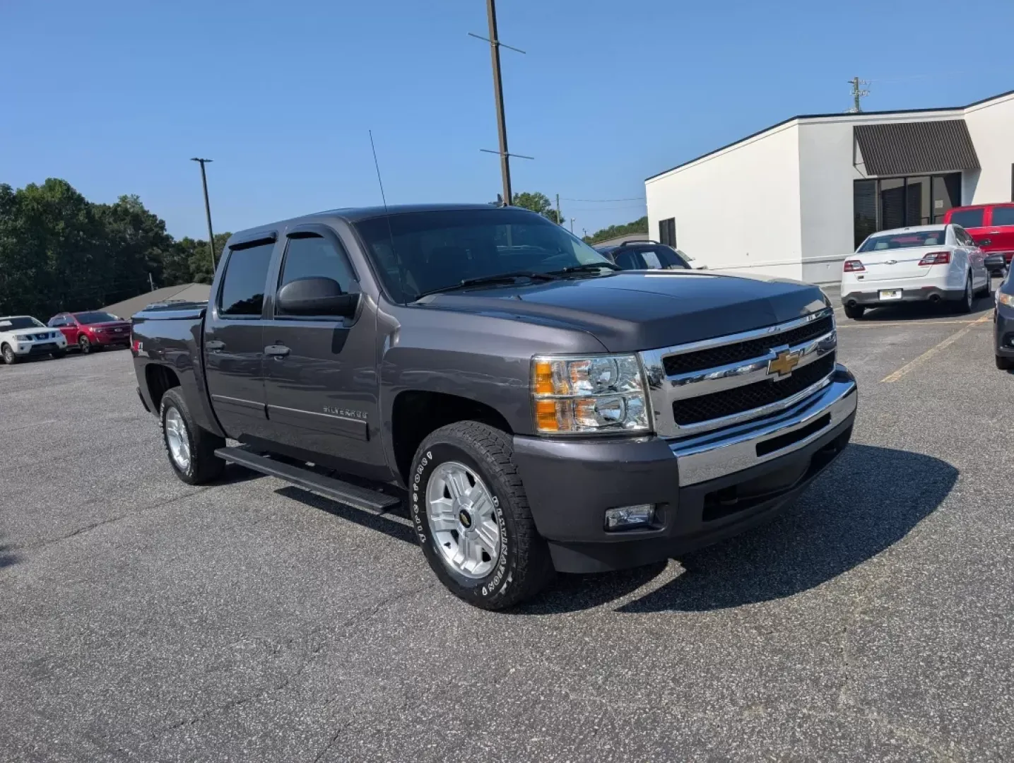 2011 /Ebony Chevrolet Silverado 1500 LT (3GCPKSE38BG) with an Other engine, located at 3959 U.S. 80 W, Phenix City, AL, 36870, (334) 297-4885, 32.469296, -85.135185 - **Elevate Your Adventures with the 2011 Chevrolet Silverado 1500 LT A Perfect Blend of Power and Comfort!**<br /> <br /> If you're seeking a robust yet refined vehicle that effortlessly combines daily utility with weekend escapades, look no further than this stunning 2011 Chevrolet Silverado 1500 L - Photo#2