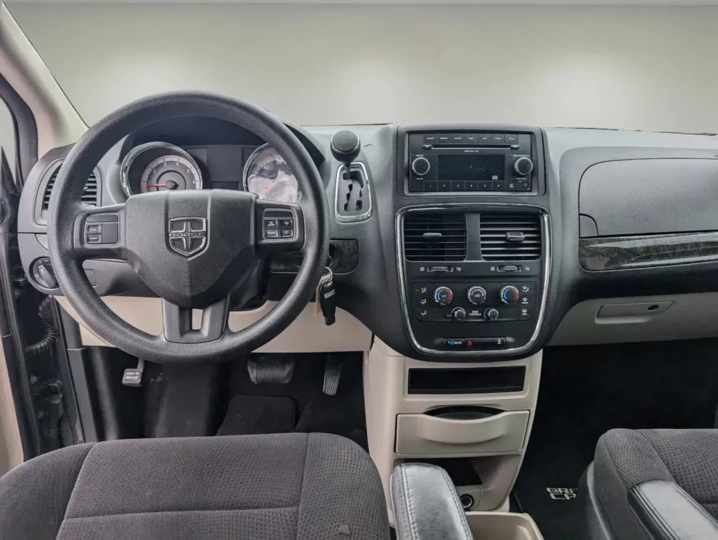 2011 /Black/Light Graystone Interior Dodge Grand Caravan Express (2D4RN4DG7BR) with an Other engine, located at 521 Old Farm Lane Rd, Prattville, AL, 36066, (334) 325-1505, 32.482460, -86.416367 - If you're on the lookout for a vehicle that perfectly balances family needs and budget-friendly financing options, look no further than this 2011 Dodge Grand Caravan Express at Gils Auto in Prattville, AL. This spacious mini-van is designed for growing families or anyone who needs extra room for wee - Photo#12