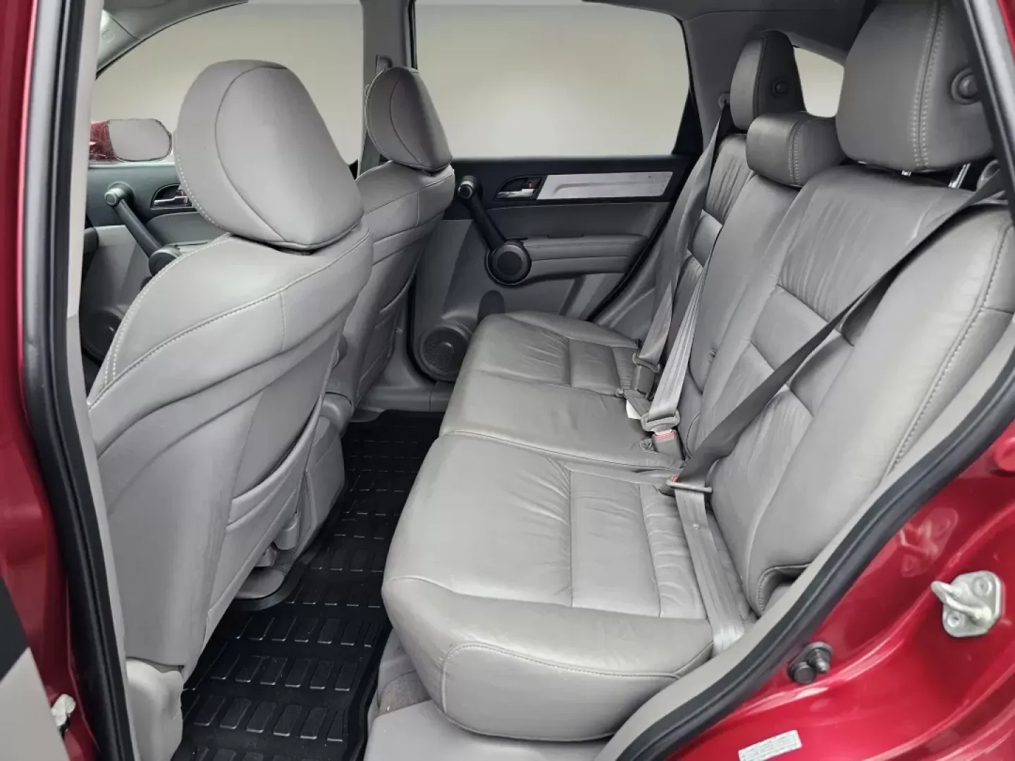 2011 Honda CR-V EX-L (5J6RE4H71BL) with an Other engine, located at 521 Old Farm Lane Rd, Prattville, AL, 36066, (334) 325-1505, 32.482460, -86.416367 - **Elevate Your Adventures with the 2011 Honda CR-V EX-L!**<br /> <br /> Are you looking for the perfect companion for weekend getaways, school runs, or long commutes? Look no further than this stunning 2011 Honda CR-V EX-L, available now at Gils Auto in Phenix City, AL. This Sport Utility Vehicle (S - Photo#14