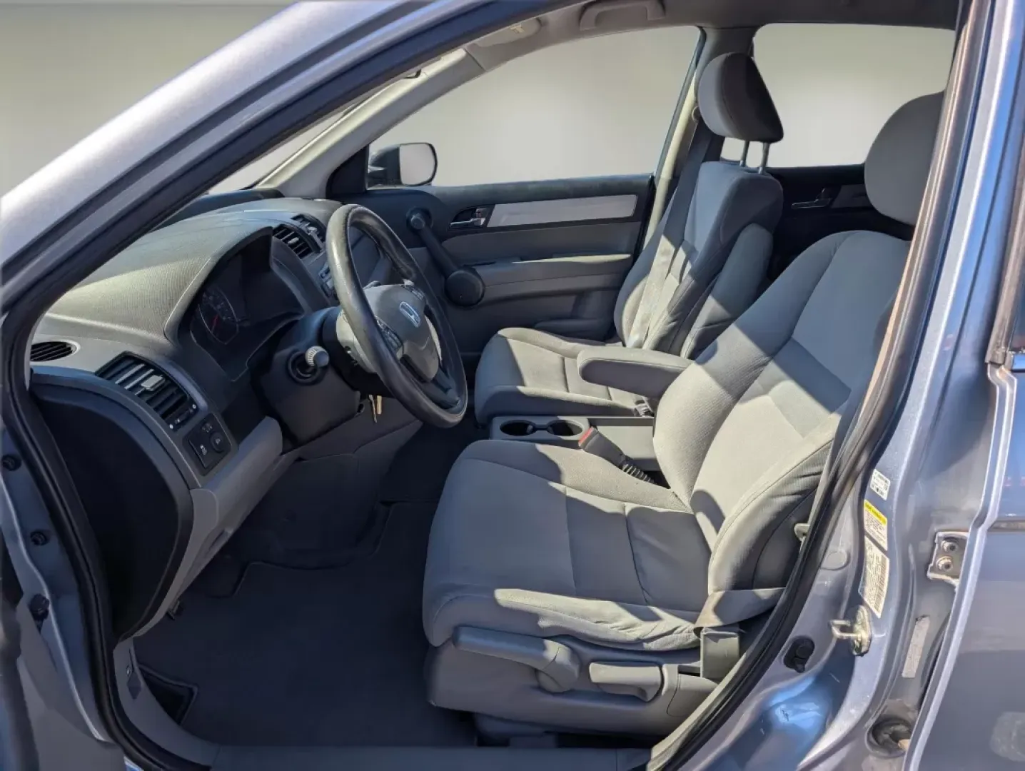 2011 Honda CR-V SE (5J6RE4H48BL) with an Other engine, located at 1430 Gateway Drive, Opelika, AL, 36801, (334) 239-0944, 32.637871, -85.409790 - **Experience the Freedom of Adventure with the 2011 Honda CR-V SE Perfect for Your Active Lifestyle!**<br /> <br /> Are you ready to elevate your weekends and daily adventures? The 2011 Honda CR-V SE is the ultimate SUV designed for those who crave reliability, style, and versatility. Whether you'r - Photo#8