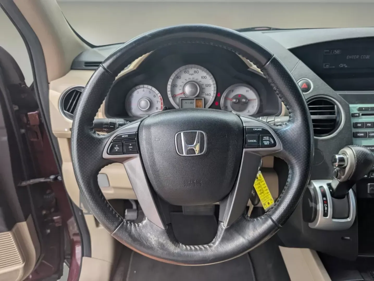 2011 Honda Pilot EX-L (5FNYF3H53BB) with an Other engine, located at 1430 Gateway Drive, Opelika, AL, 36801, (334) 239-0944, 32.637871, -85.409790 - Are you ready to elevate your family adventures or tackle those long commutes with ease? Look no further than this stunning 2011 Honda Pilot EX-L, available now at Gils Auto in Phenix City, AL. This spacious SUV is perfect for growing families and weekend explorers alike, offering comfort, safety, a - Photo#13