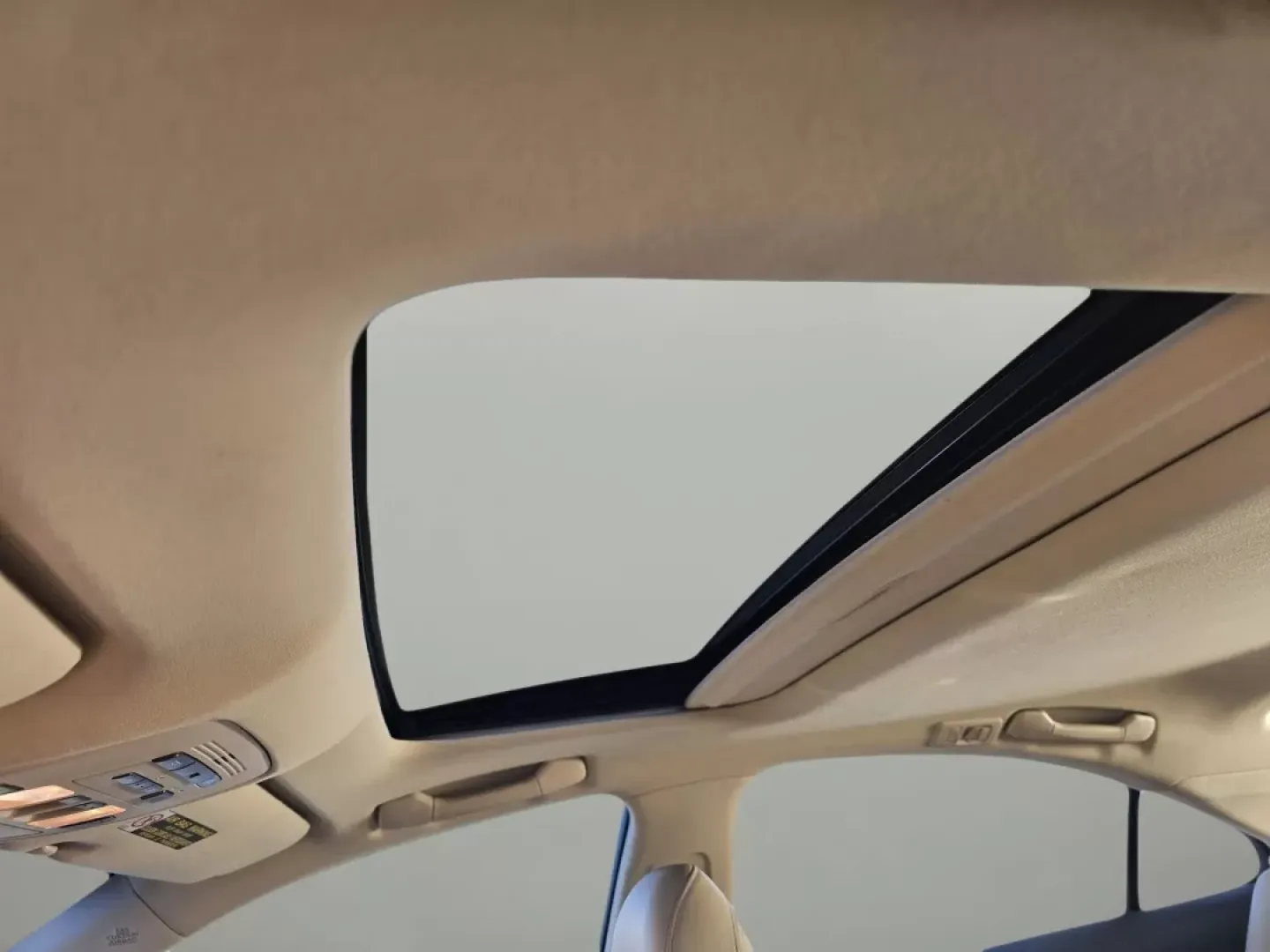 2011 Lexus ES 350 (JTHBK1EG5B2) with an Other engine, located at 804 22nd Ave, Phenix City, AL, 36870, (334) 297-1860, 32.484749, -85.024475 - Discover the perfect blend of style and comfort with this stunning 2011 Lexus ES 350, available now at Gils Auto - Phenix City #2. Located in the heart of Phenix City, AL at 804 22nd Ave, we specialize in providing exceptional vehicles to our community with our Buy Here Pay Here financing options, m - Photo#11