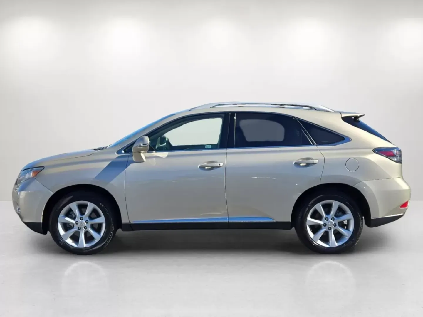2011 Lexus RX 350 (2T2ZK1BA3BC) with an Other engine, located at 7000 Northlake Connector, Columbus, GA, 31904, (706) 987-8085, 32.524975, -84.978134 - **Explore Luxury and Comfort with the 2011 Lexus RX 350 at Gils Auto in Phenix City, AL**<br /> <br /> Imagine yourself behind the wheel of a luxurious SUV that perfectly balances style, comfort, and practicality. The 2011 Lexus RX 350 is not just a vehicle; it's a lifestyle upgrade. Whether you're - Photo#8