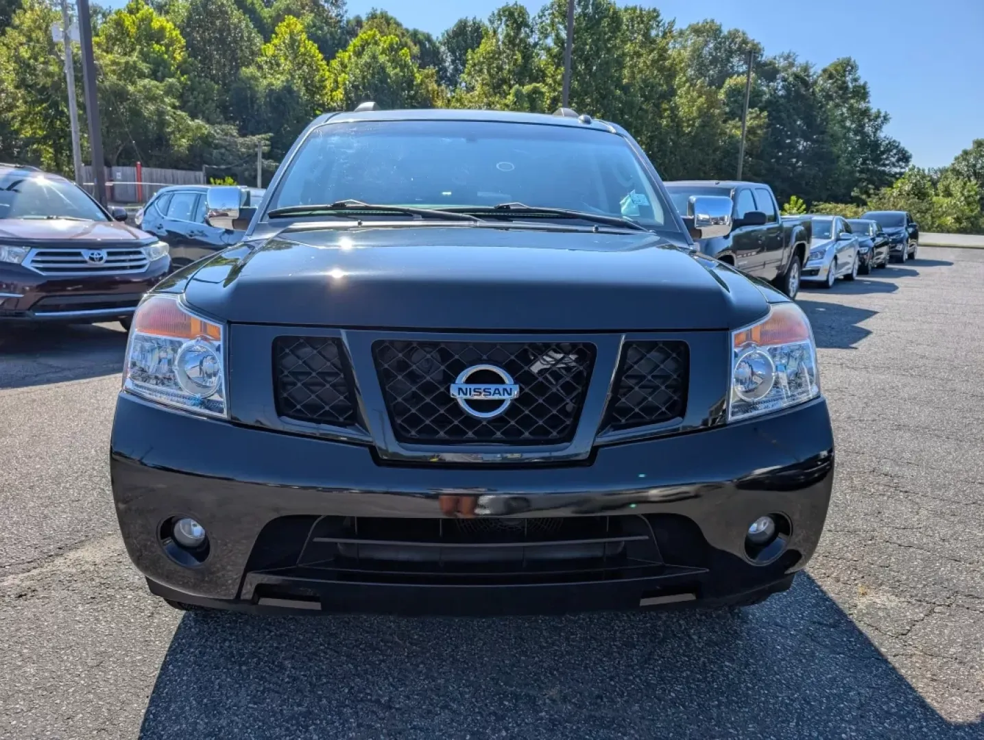 2011 /Charcoal Nissan Armada SV (5N1BA0ND8BN) with an Other engine, located at 3959 U.S. 80 W, Phenix City, AL, 36870, (334) 297-4885, 32.469296, -85.135185 - **Unleash Your Adventurous Spirit with the 2011 Nissan Armada SV!** <br /> <br /> Are you ready to embrace the open road and create unforgettable memories with your family? Look no further than this stunning 2011 Nissan Armada SV, available at Gils Auto in Phenix City, AL! Perfect for growing famili - Photo#1