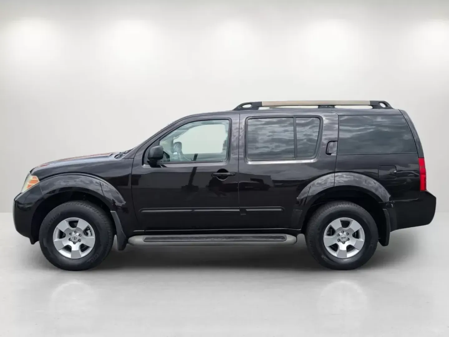 2011 /Cafe Latte Nissan Pathfinder S (5N1AR1NB6BC) with an Other engine, located at 804 22nd Ave, Phenix City, AL, 36870, (334) 297-1860, 32.484749, -85.024475 - 2011 Nissan Pathfinder S - Photo#7