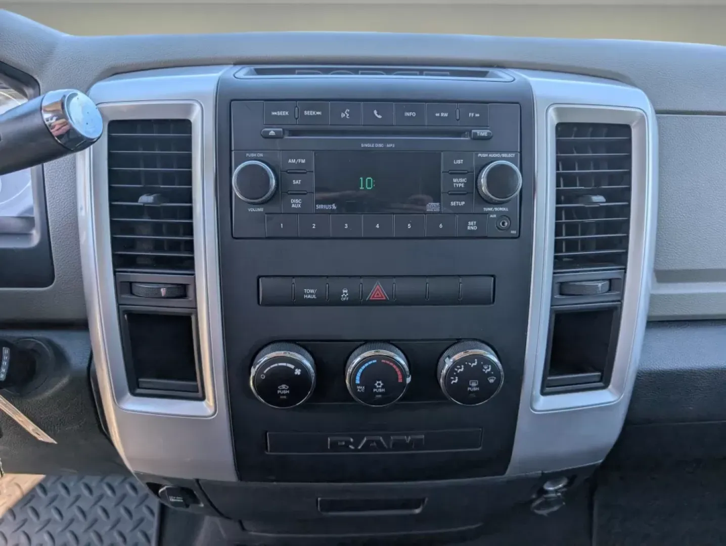 2011 /Dark Slate/Medium Graystone Ram 1500 SLT (1D7RB1GP1BS) with an Other engine, located at 1430 Gateway Drive, Opelika, AL, 36801, (334) 239-0944, 32.637871, -85.409790 - Elevate your weekend adventures and everyday commutes with this rugged yet refined 2011 Ram 1500 SLT, now available at Gils Auto in Phenix City, AL. Whether you're navigating the busy streets of downtown or heading out for a weekend camping trip, this powerful crew cab pickup is designed to handle i - Photo#13