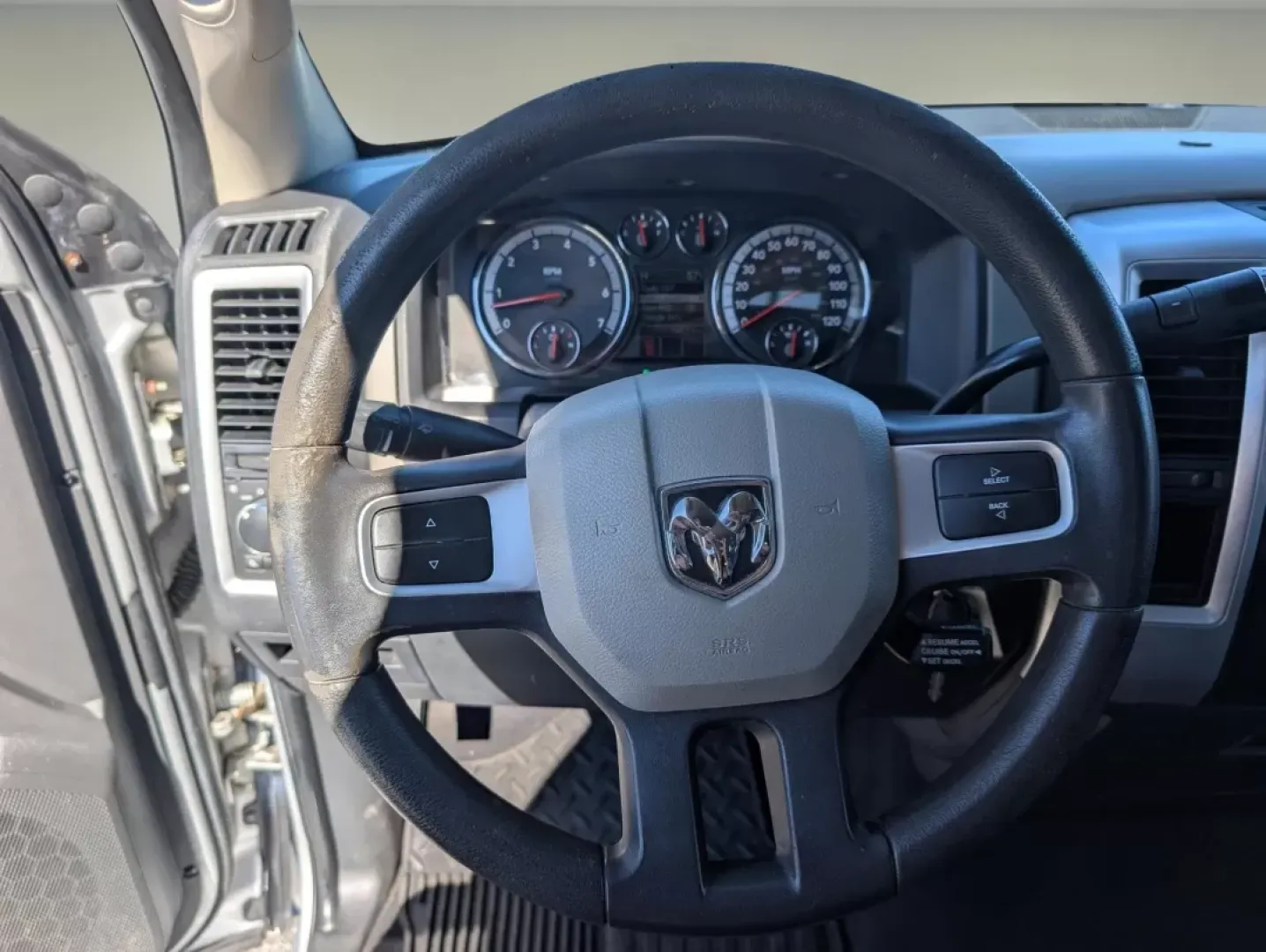 2011 /Dark Slate/Medium Graystone Ram 1500 SLT (1D7RB1GP1BS) with an Other engine, located at 1430 Gateway Drive, Opelika, AL, 36801, (334) 239-0944, 32.637871, -85.409790 - Elevate your weekend adventures and everyday commutes with this rugged yet refined 2011 Ram 1500 SLT, now available at Gils Auto in Phenix City, AL. Whether you're navigating the busy streets of downtown or heading out for a weekend camping trip, this powerful crew cab pickup is designed to handle i - Photo#15