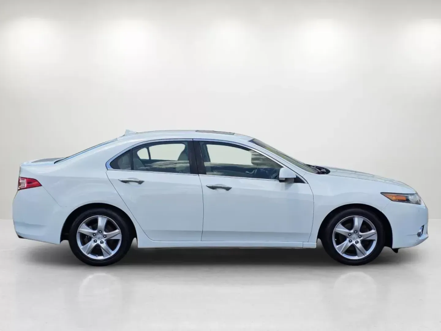 2012 /Taupe Acura TSX (JH4CU2F44CC) with an Gas I4 2.4L/144 engine, 5-Speed Automatic transmission, located at 521 Old Farm Lane Rd, Prattville, AL, 36066, (334) 325-1505, 32.482460, -86.416367 - 2012 Acura TSX - Photo#5