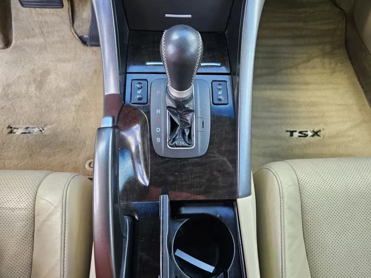 2012 /Taupe Acura TSX (JH4CU2F44CC) with an Gas I4 2.4L/144 engine, 5-Speed Automatic transmission, located at 521 Old Farm Lane Rd, Prattville, AL, 36066, (334) 325-1505, 32.482460, -86.416367 - 2012 Acura TSX - Photo#13