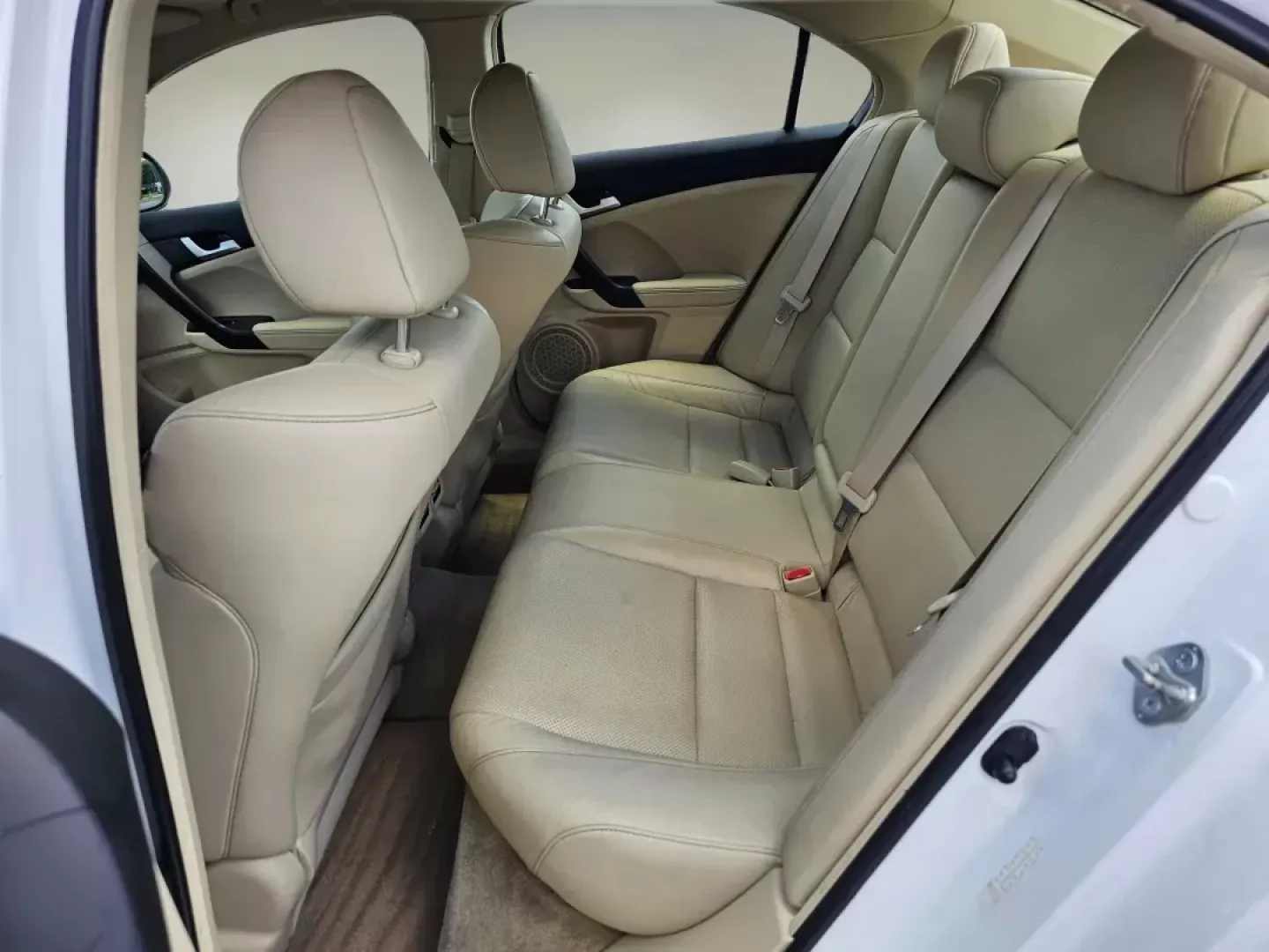 2012 /Taupe Acura TSX (JH4CU2F44CC) with an Gas I4 2.4L/144 engine, 5-Speed Automatic transmission, located at 521 Old Farm Lane Rd, Prattville, AL, 36066, (334) 325-1505, 32.482460, -86.416367 - 2012 Acura TSX - Photo#14