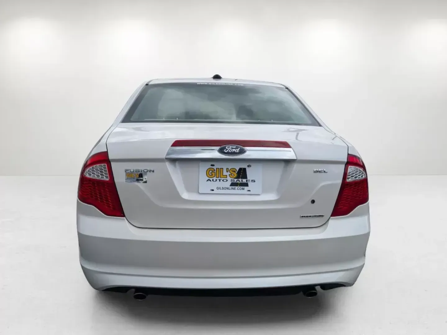 2012 Ford Fusion SEL (3FAHP0JG8CR) with an Other engine, located at 3959 U.S. 80 W, Phenix City, AL, 36870, (334) 297-4885, 32.469296, -85.135185 - **Experience Comfort and Reliability with This 2012 Ford Fusion SEL at Gils Auto - Opelika!**<br /> <br /> If you're searching for a dependable sedan that perfectly balances comfort and efficiency, look no further than this stunning 2012 Ford Fusion SEL at Gils Auto, located at 1430 Gateway Drive, O - Photo#5