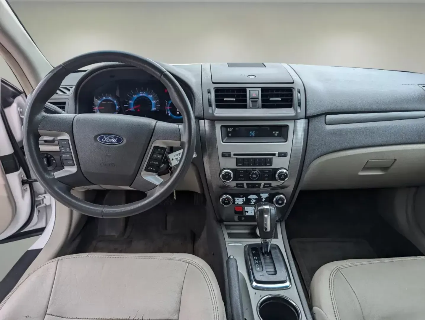 2012 Ford Fusion SEL (3FAHP0JG8CR) with an Other engine, located at 3959 U.S. 80 W, Phenix City, AL, 36870, (334) 297-4885, 32.469296, -85.135185 - **Experience Comfort and Reliability with This 2012 Ford Fusion SEL at Gils Auto - Opelika!**<br /> <br /> If you're searching for a dependable sedan that perfectly balances comfort and efficiency, look no further than this stunning 2012 Ford Fusion SEL at Gils Auto, located at 1430 Gateway Drive, O - Photo#11