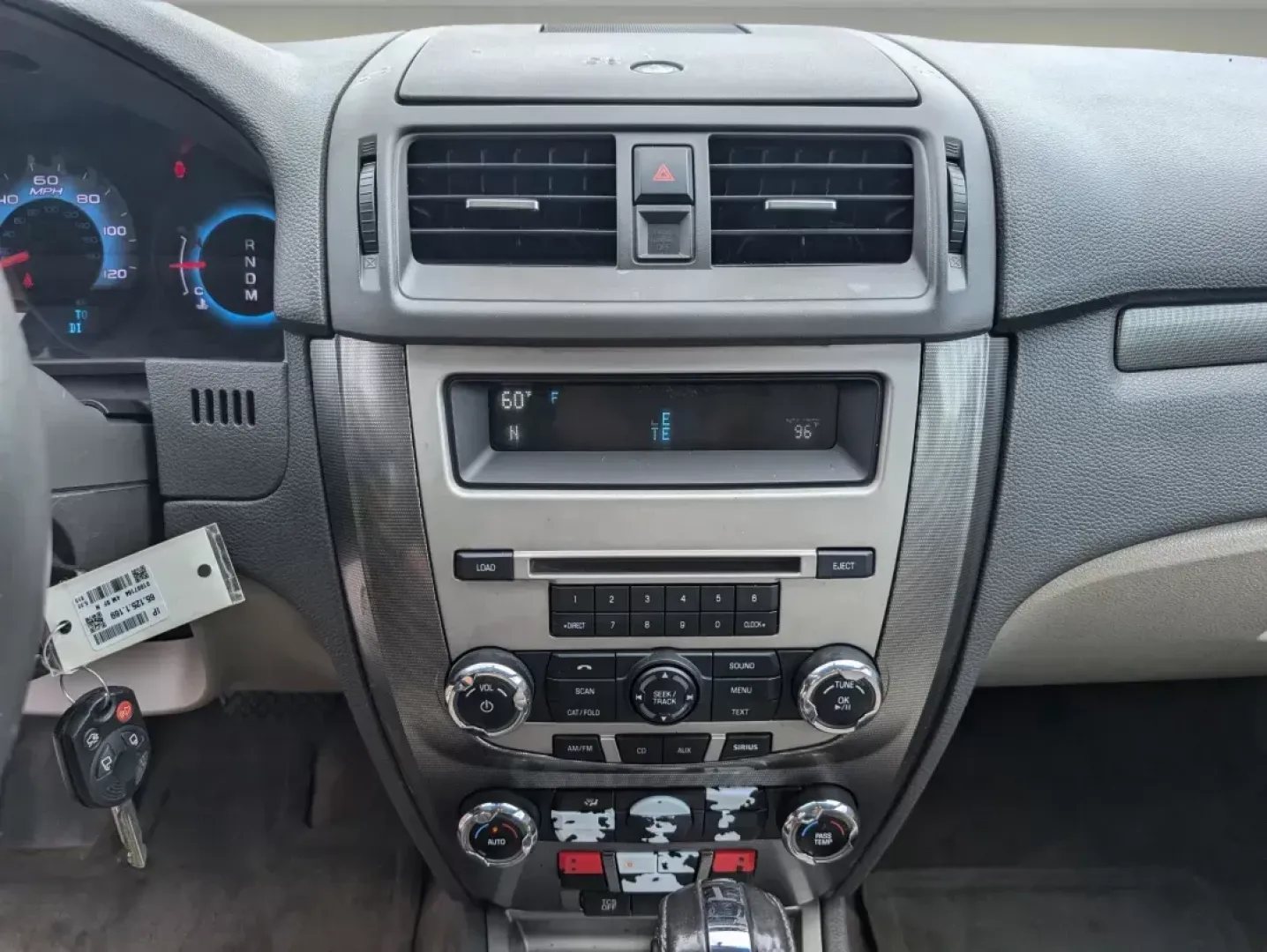 2012 Ford Fusion SEL (3FAHP0JG8CR) with an Other engine, located at 3959 U.S. 80 W, Phenix City, AL, 36870, (334) 297-4885, 32.469296, -85.135185 - **Experience Comfort and Reliability with This 2012 Ford Fusion SEL at Gils Auto - Opelika!**<br /> <br /> If you're searching for a dependable sedan that perfectly balances comfort and efficiency, look no further than this stunning 2012 Ford Fusion SEL at Gils Auto, located at 1430 Gateway Drive, O - Photo#14