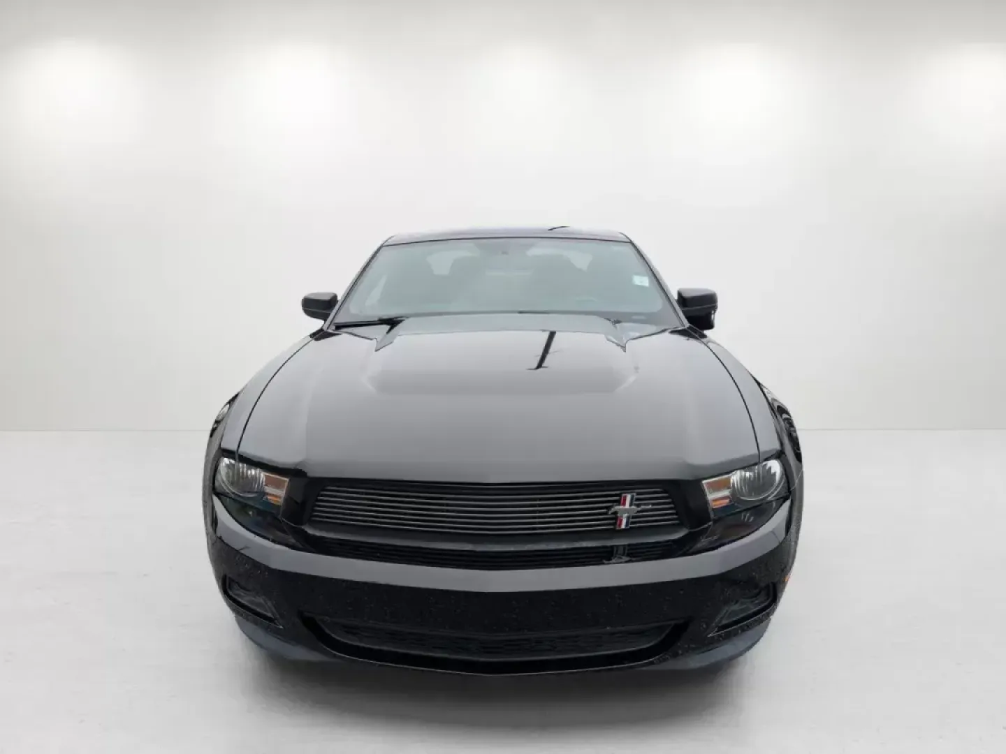 2012 Ford Mustang V6 Premium (1ZVBP8AM7C5) with an Gas V6 3.7L/227 engine, located at 5115 14th Ave., Columbus, GA, 31904, (706) 323-0345, 32.511494, -84.971046 - **Unleash Your Spirit of Adventure with the 2012 Ford Mustang V6 Premium at Gils Auto Columbus!**<br /> <br /> Are you ready to elevate your driving experience? The 2012 Ford Mustang V6 Premium is not just a car; it's a lifestyle choice for those who demand style, performance, and comfort. Perfect - Photo#1