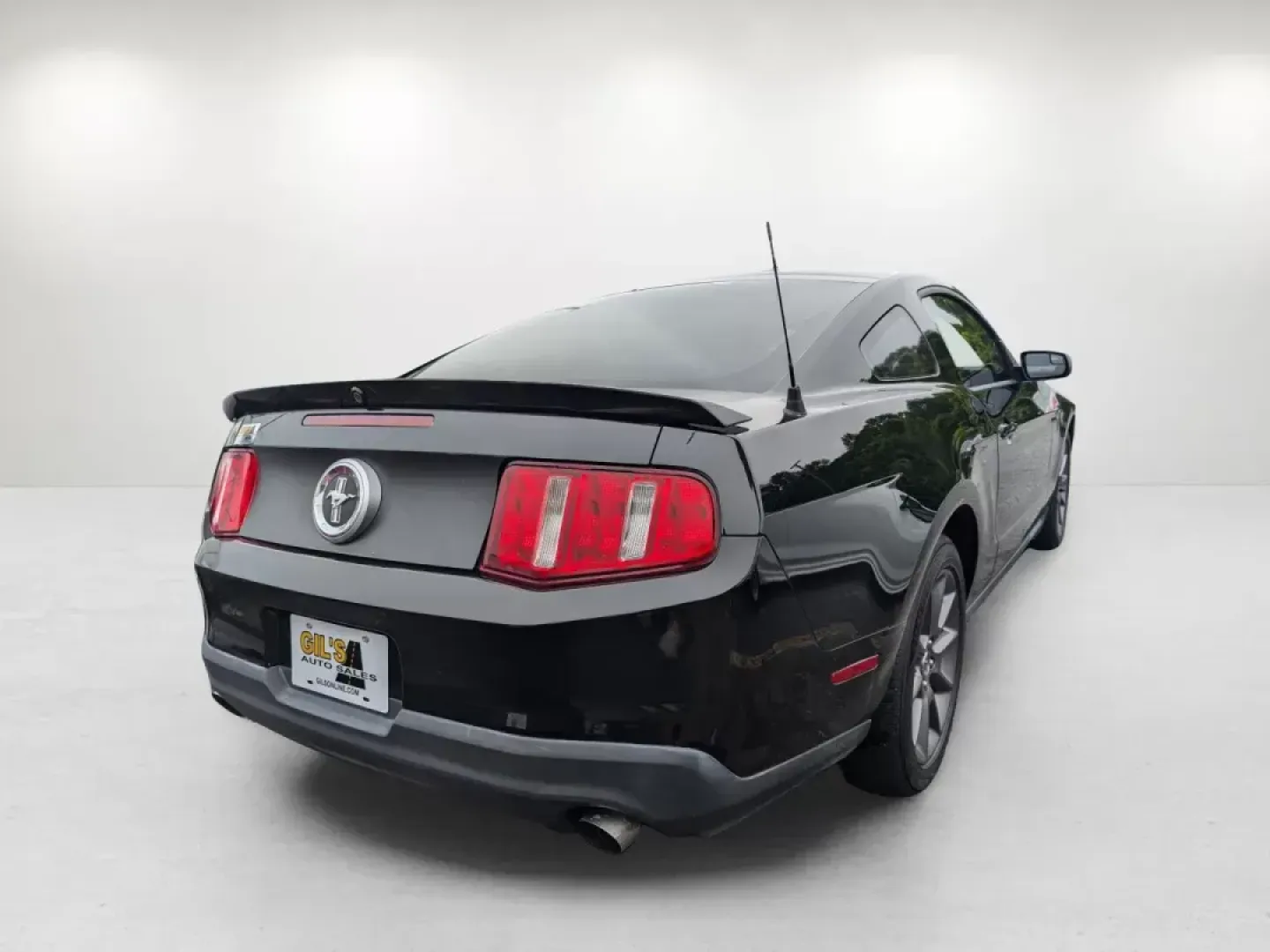 2012 Ford Mustang V6 Premium (1ZVBP8AM7C5) with an Gas V6 3.7L/227 engine, located at 5115 14th Ave., Columbus, GA, 31904, (706) 323-0345, 32.511494, -84.971046 - **Unleash Your Spirit of Adventure with the 2012 Ford Mustang V6 Premium at Gils Auto Columbus!**<br /> <br /> Are you ready to elevate your driving experience? The 2012 Ford Mustang V6 Premium is not just a car; it's a lifestyle choice for those who demand style, performance, and comfort. Perfect - Photo#4
