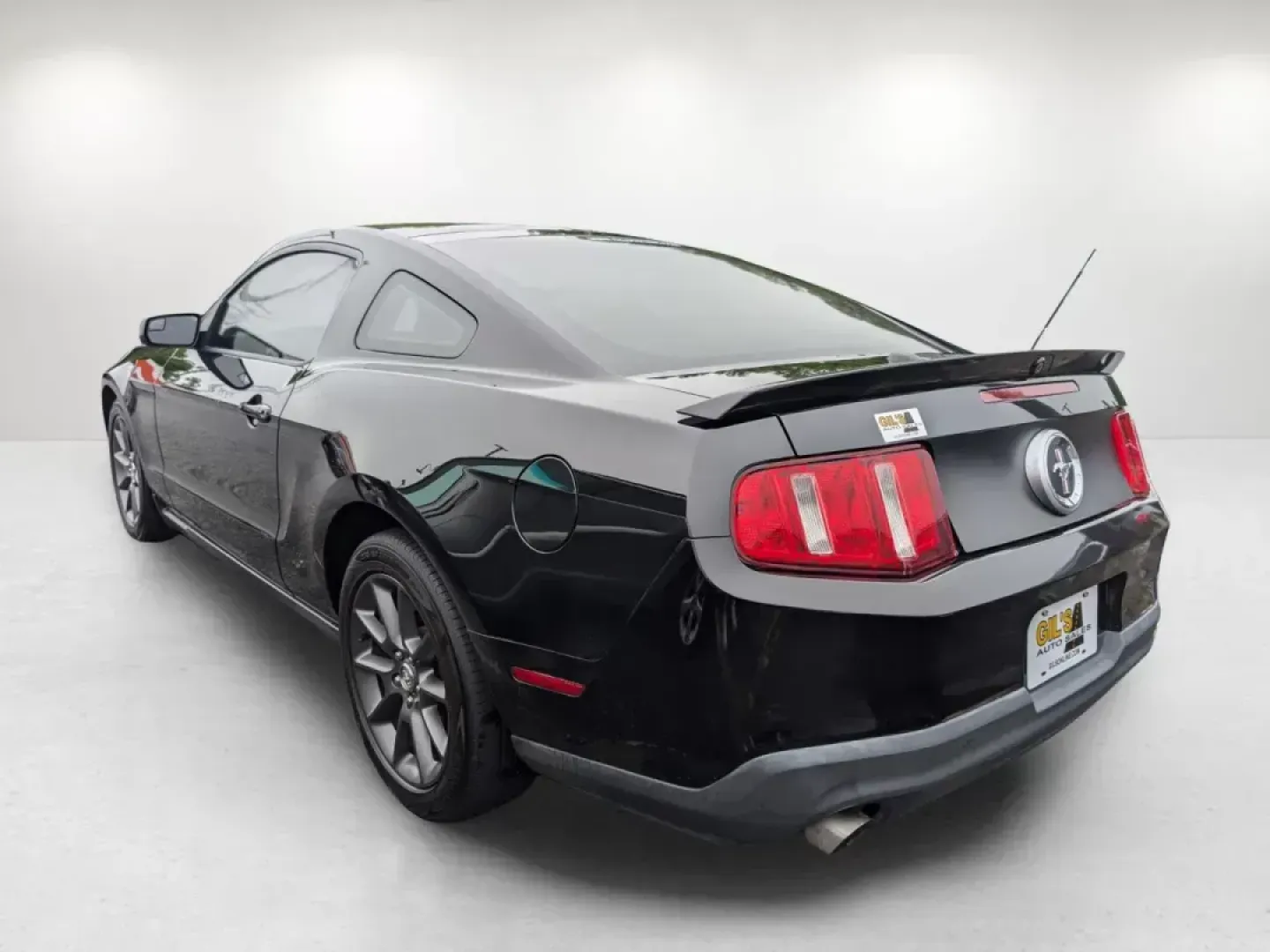 2012 Ford Mustang V6 Premium (1ZVBP8AM7C5) with an Gas V6 3.7L/227 engine, located at 5115 14th Ave., Columbus, GA, 31904, (706) 323-0345, 32.511494, -84.971046 - **Unleash Your Spirit of Adventure with the 2012 Ford Mustang V6 Premium at Gils Auto Columbus!**<br /> <br /> Are you ready to elevate your driving experience? The 2012 Ford Mustang V6 Premium is not just a car; it's a lifestyle choice for those who demand style, performance, and comfort. Perfect - Photo#6