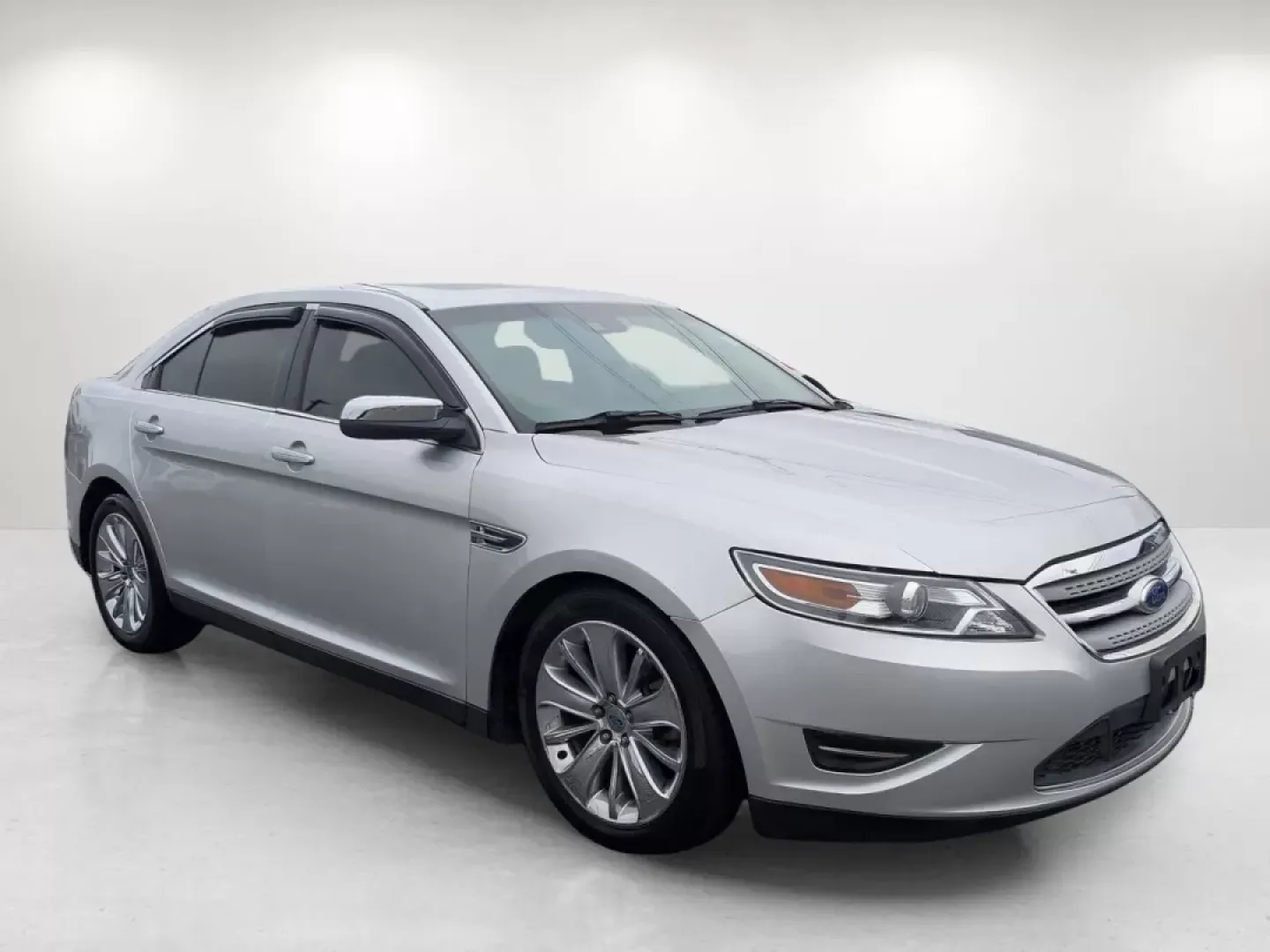 2012 Ford Taurus Limited (1FAHP2FW1CG) with an Other engine, located at 1430 Gateway Drive, Opelika, AL, 36801, (334) 239-0944, 32.637871, -85.409790 - Experience the thrill of the open road with our stunning 2012 Ford Taurus Limited, expertly crafted for those who value comfort and style. Whether you're a daily commuter navigating the bustling streets of Phenix City, AL, or a family embarking on weekend adventures, this sedan is designed to elevat - Photo#2