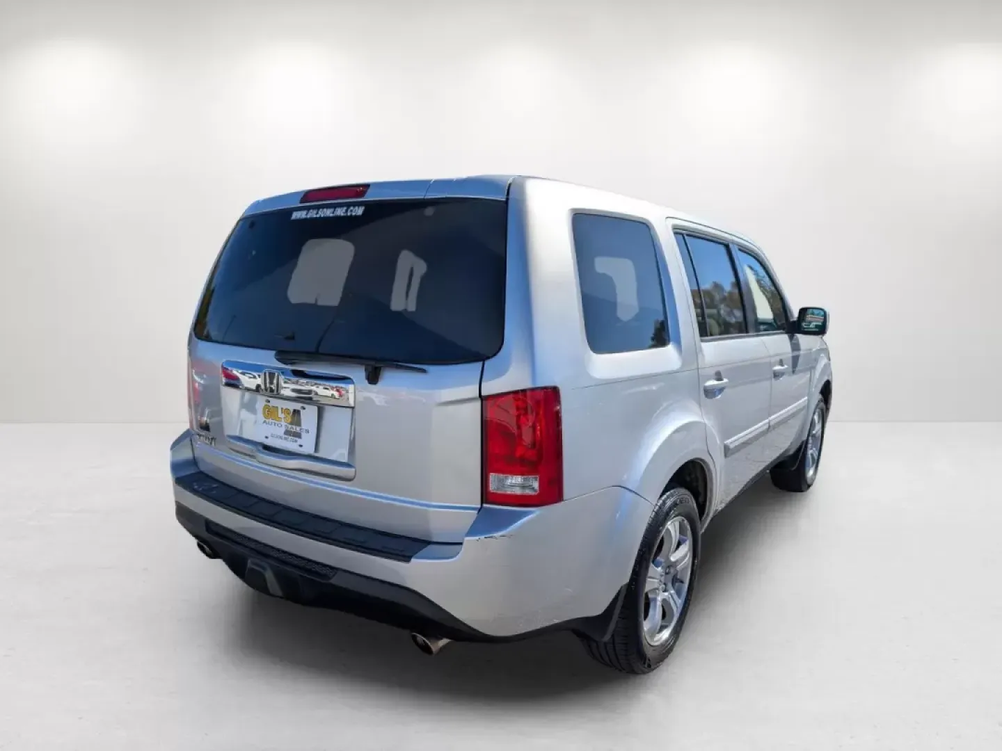 2012 Honda Pilot EX (5FNYF3H46CB) with an Other engine, located at 5115 14th Ave., Columbus, GA, 31904, (706) 323-0345, 32.511494, -84.971046 - **Adventure Awaits with the 2012 Honda Pilot EX at Gils Auto Your Family's Next Reliable SUV!**<br /> <br /> Are you ready to elevate your family adventures? The 2012 Honda Pilot EX is the perfect vehicle for growing families, weekend road trips, or even daily commutes in and around Phenix City, AL - Photo#4