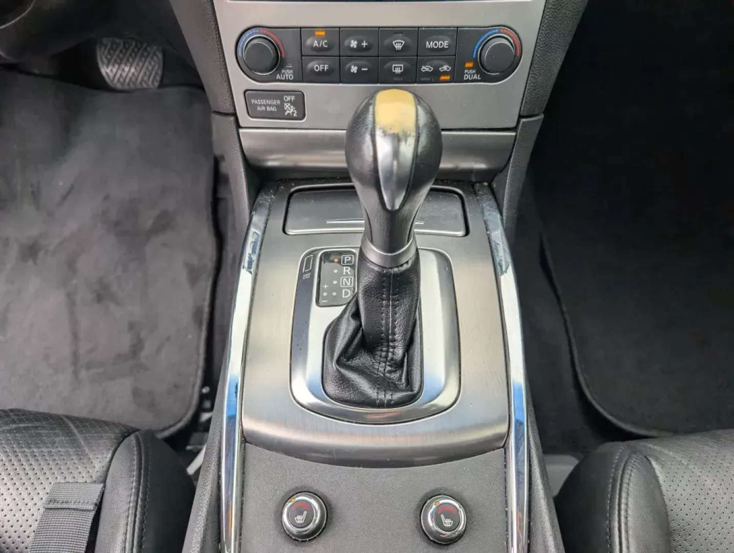 2012 /Graphite Infiniti G37 Sedan Journey (JN1CV6AP9CM) with an Other engine, located at 3959 U.S. 80 W, Phenix City, AL, 36870, (334) 297-4885, 32.469296, -85.135185 - **Elevate Your Daily Drive with the 2012 Infiniti G37 Sedan at Gils Auto!**<br /> <br /> Are you ready to upgrade your commuting experience or make weekend getaways unforgettable? Look no further than this stunning 2012 Infiniti G37 Sedan, available now at Gils Auto in Phenix City, AL. Located conve - Photo#13