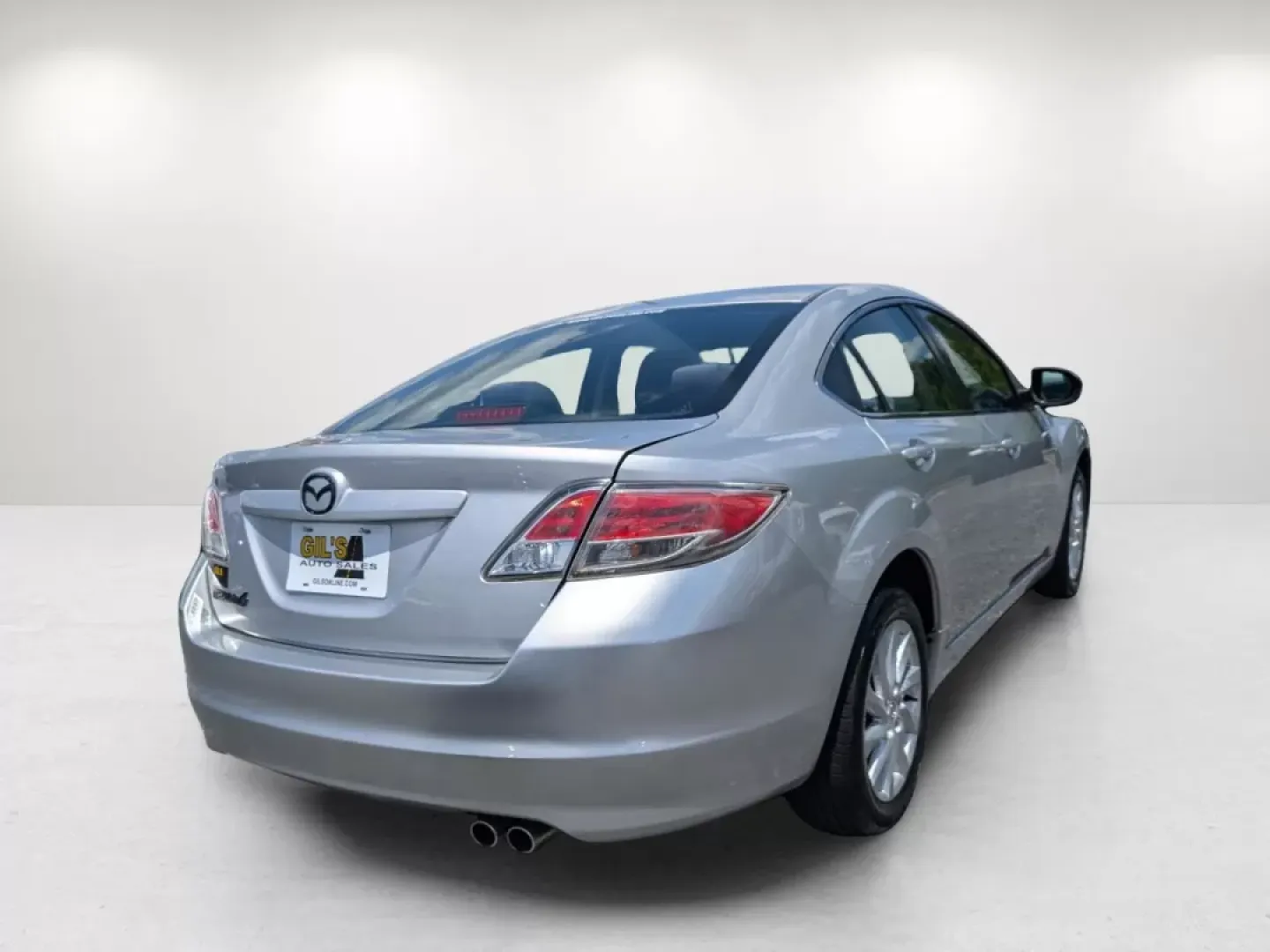 2012 /Black Mazda Mazda6 i Touring (1YVHZ8DH0C5) with an Other engine, located at 1430 Gateway Drive, Opelika, AL, 36801, (334) 239-0944, 32.637871, -85.409790 - Experience the thrill of the open road with the 2012 Mazda Mazda6 i Touring, a vehicle that perfectly balances style, comfort, and performance. Whether you're commuting to work, running errands around Phenix City, AL, or planning a weekend getaway, this sedan is designed to fit seamlessly into your - Photo#4