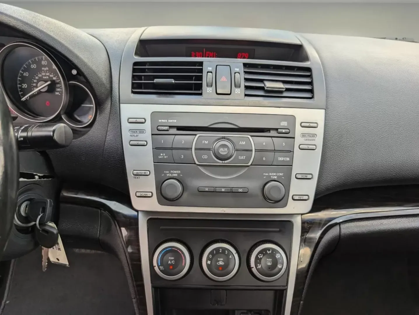 2012 /Black Mazda Mazda6 i Touring (1YVHZ8DH0C5) with an Other engine, located at 1430 Gateway Drive, Opelika, AL, 36801, (334) 239-0944, 32.637871, -85.409790 - Experience the thrill of the open road with the 2012 Mazda Mazda6 i Touring, a vehicle that perfectly balances style, comfort, and performance. Whether you're commuting to work, running errands around Phenix City, AL, or planning a weekend getaway, this sedan is designed to fit seamlessly into your - Photo#13