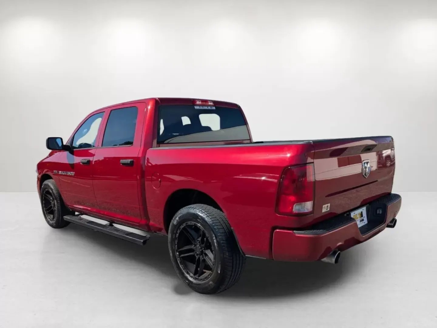 2012 /Dark Slate/Medium Graystone Ram 1500 Express (1C6RD6KT9CS) with an Other engine, located at 5115 14th Ave., Columbus, GA, 31904, (706) 323-0345, 32.511494, -84.971046 - **Drive Your Adventures with Confidence in this 2012 Ram 1500 Express Crew Cab!**<br /> <br /> Are you ready to elevate your weekend adventures or tackle your daily commute with style and power? At Gils Auto in Phenix City, AL, we have just the vehicle for you! This striking Deep Cherry Red Crystal - Photo#6