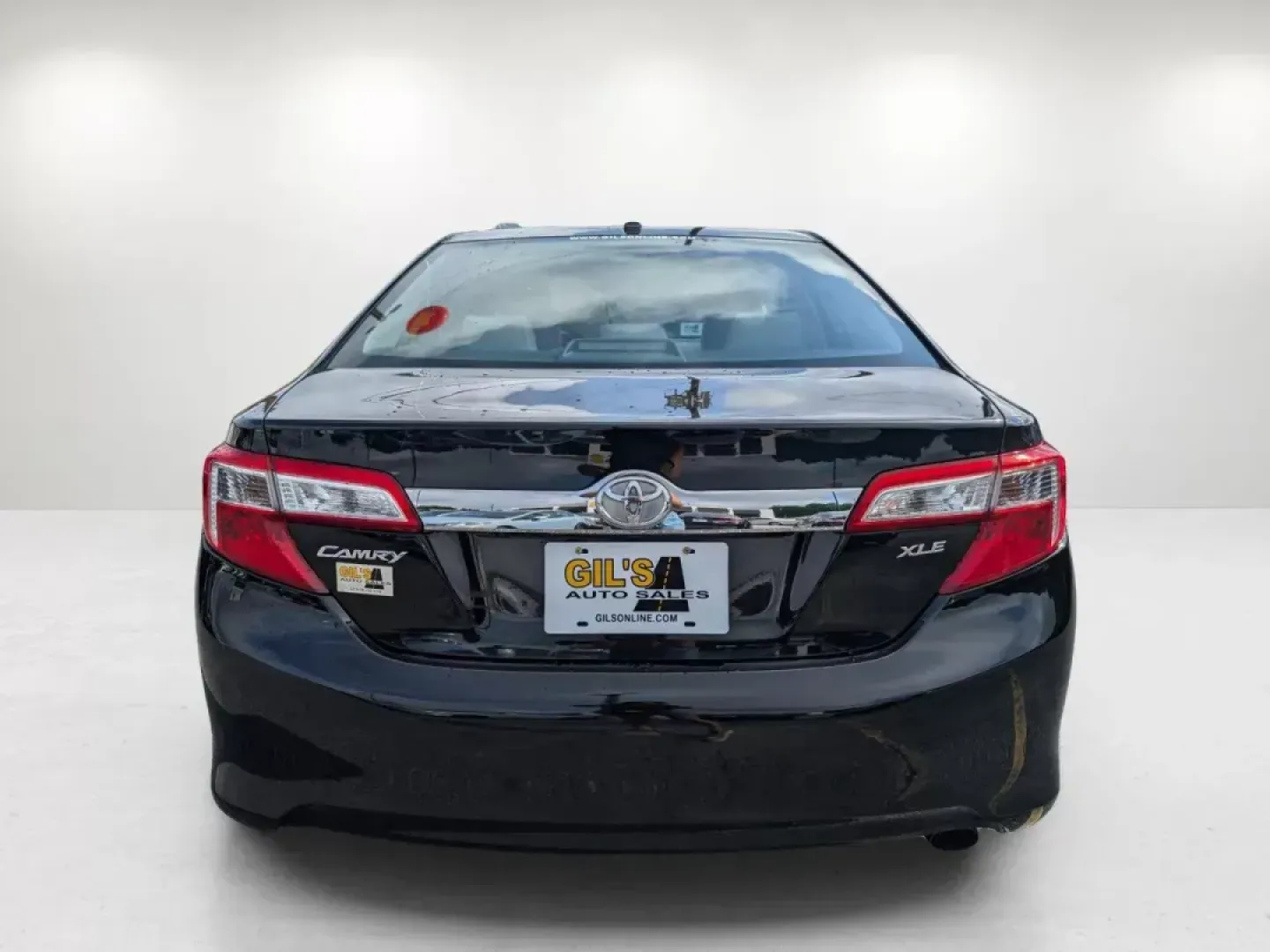 2012 Toyota Camry XLE (4T4BF1FK1CR) with an Gas I4 2.5L/152 engine, 6-Speed Automatic w/Manual Shift transmission, located at 3959 U.S. 80 W, Phenix City, AL, 36870, (334) 297-4885, 32.469296, -85.135185 - **Drive Home Your Dream: 2012 Toyota Camry XLE in Phenix City, AL**<br /> <br /> Are you looking for a reliable sedan that effortlessly combines comfort, style, and technology? Look no further than this 2012 Toyota Camry XLE, perfect for daily commutes, family outings, or weekend adventures. With it - Photo#6