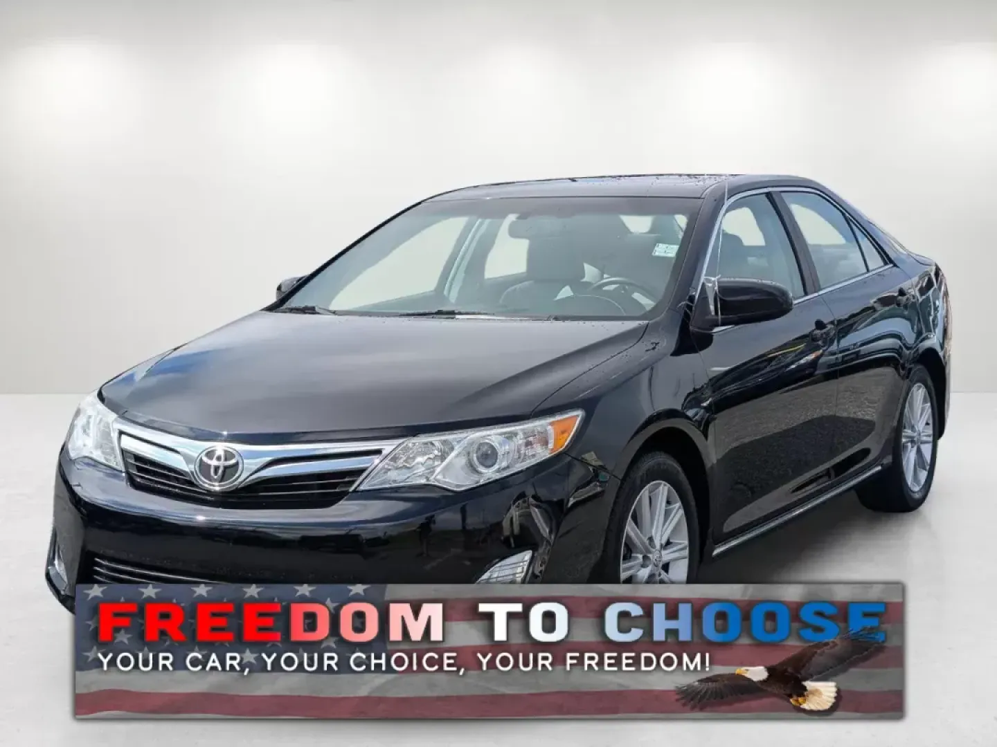 2012 Toyota Camry XLE (4T4BF1FK1CR) with an Gas I4 2.5L/152 engine, 6-Speed Automatic w/Manual Shift transmission, located at 3959 U.S. 80 W, Phenix City, AL, 36870, (334) 297-4885, 32.469296, -85.135185 - **Drive Home Your Dream: 2012 Toyota Camry XLE in Phenix City, AL**<br /> <br /> Are you looking for a reliable sedan that effortlessly combines comfort, style, and technology? Look no further than this 2012 Toyota Camry XLE, perfect for daily commutes, family outings, or weekend adventures. With it - Photo#0