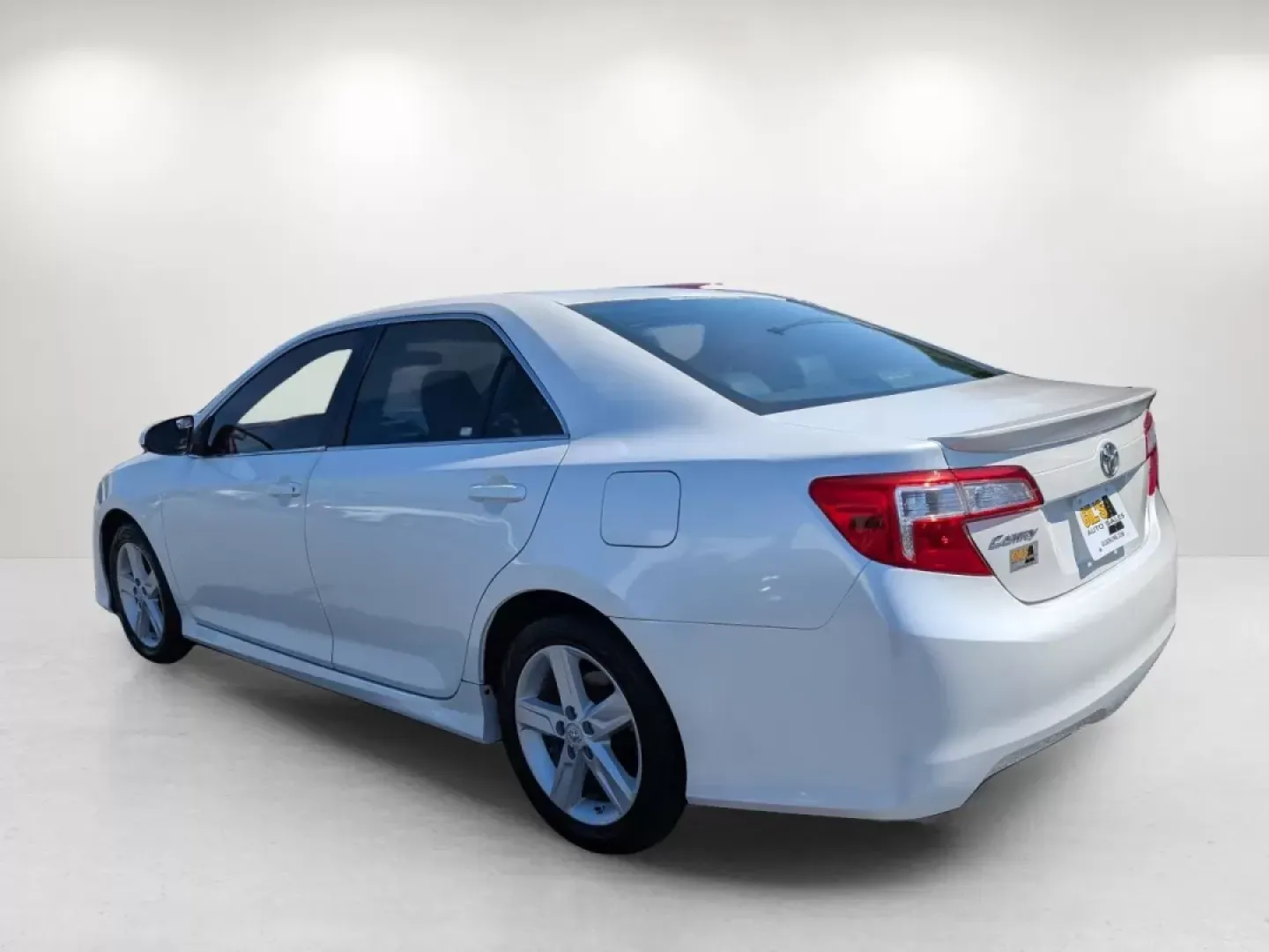 2012 Toyota Camry SE (4T1BF1FK3CU) with an Other engine, located at 7000 Northlake Connector, Columbus, GA, 31904, (706) 987-8085, 32.524975, -84.978134 - **Discover Your Perfect Ride: 2012 Toyota Camry SE Ideal for Daily Commuters and Family Adventures!**<br /> <br /> Are you searching for a reliable sedan that balances comfort, style, and performance? Look no further! The 2012 Toyota Camry SE is the perfect vehicle for your daily commutes, weekend - Photo#6