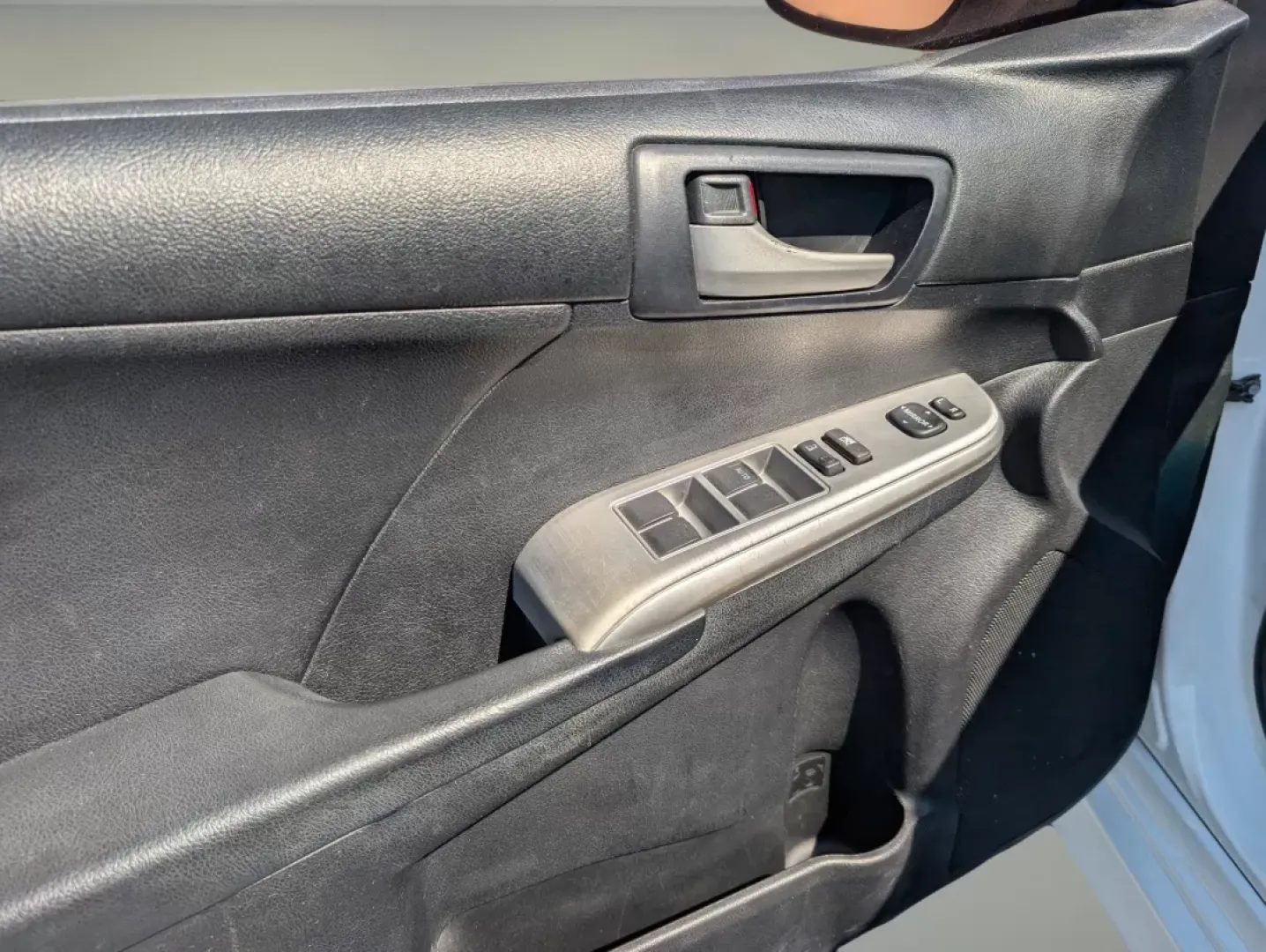 2012 Toyota Camry SE (4T1BF1FK3CU) with an Other engine, located at 7000 Northlake Connector, Columbus, GA, 31904, (706) 987-8085, 32.524975, -84.978134 - **Discover Your Perfect Ride: 2012 Toyota Camry SE Ideal for Daily Commuters and Family Adventures!**<br /> <br /> Are you searching for a reliable sedan that balances comfort, style, and performance? Look no further! The 2012 Toyota Camry SE is the perfect vehicle for your daily commutes, weekend - Photo#8