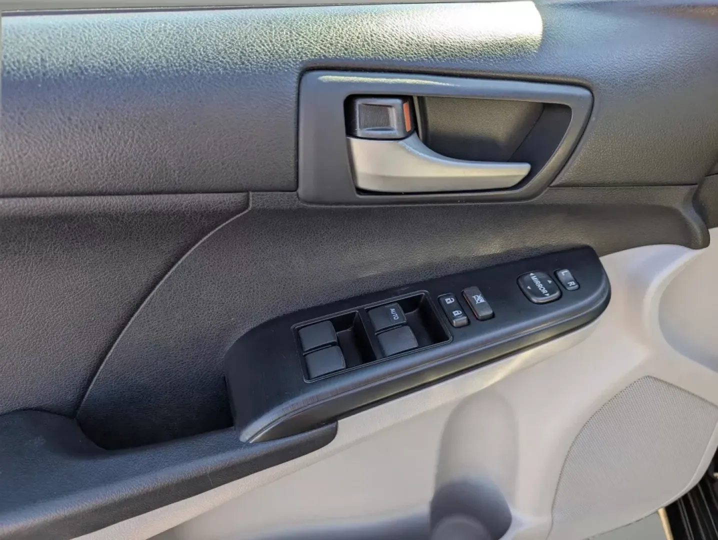 2012 Toyota Camry LE (4T1BF1FK8CU) with an Other engine, located at 1430 Gateway Drive, Opelika, AL, 36801, (334) 239-0944, 32.637871, -85.409790 - ### Discover Your Next Adventure with the 2012 Toyota Camry LE at Gils Auto!<br /> <br /> Are you searching for a reliable vehicle that can handle your daily commutes, weekend getaways, or carpooling needs? Look no further! The **2012 Toyota Camry LE** is the perfect blend of efficiency, comfort, an - Photo#7