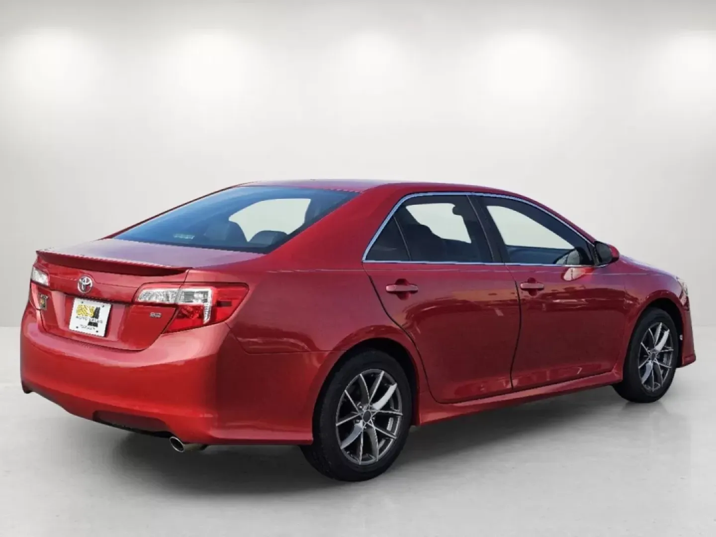 2012 Toyota Camry SE (4T1BF1FK5CU) with an Other engine, located at 804 22nd Ave, Phenix City, AL, 36870, (334) 297-1860, 32.484749, -85.024475 - **Drive in Style and Comfort with the 2012 Toyota Camry SE Perfect for Your Daily Adventures!**<br /> <br /> Are you looking for a reliable and stylish sedan that can effortlessly accommodate your everyday commute or weekend getaways? Look no further than this stunning 2012 Toyota Camry SE, now ava - Photo#3