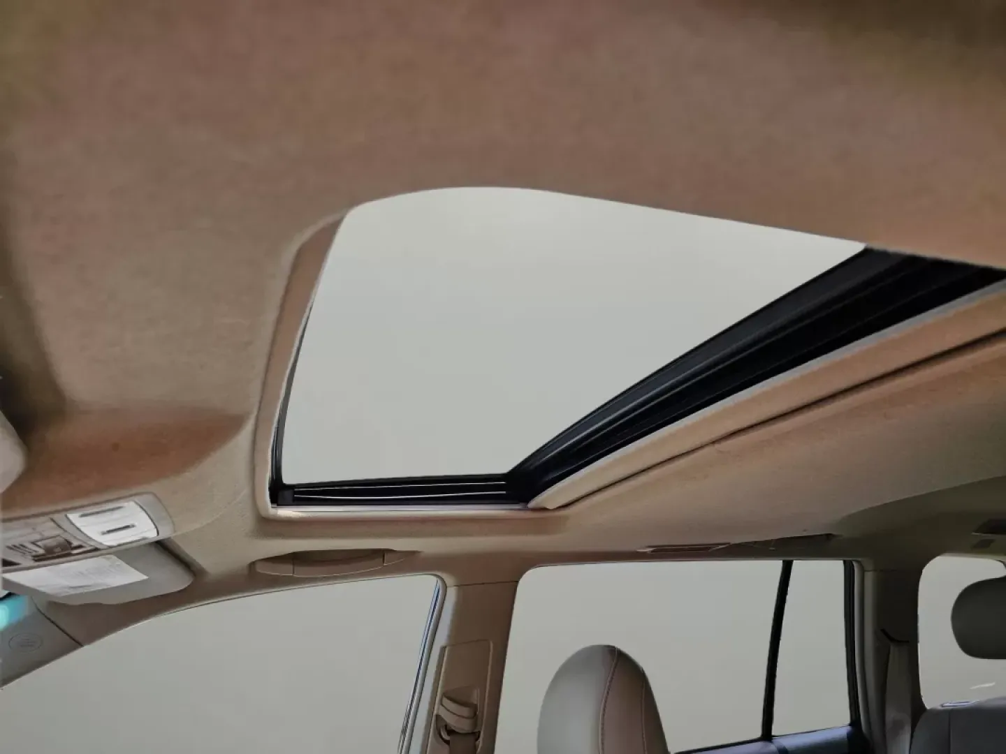 2012 Toyota Highlander Limited (5TDDK3EH2CS) with an Other engine, located at 7000 Northlake Connector, Columbus, GA, 31904, (706) 987-8085, 32.524975, -84.978134 - **Discover Your Next Adventure with the 2012 Toyota Highlander at Gils Auto in Prattville, AL!**<br /> <br /> Are you in search of a versatile SUV that can accommodate your family's needs while offering comfort and style for everyday adventures? Look no further than the 2012 Toyota Highlander Limite - Photo#10