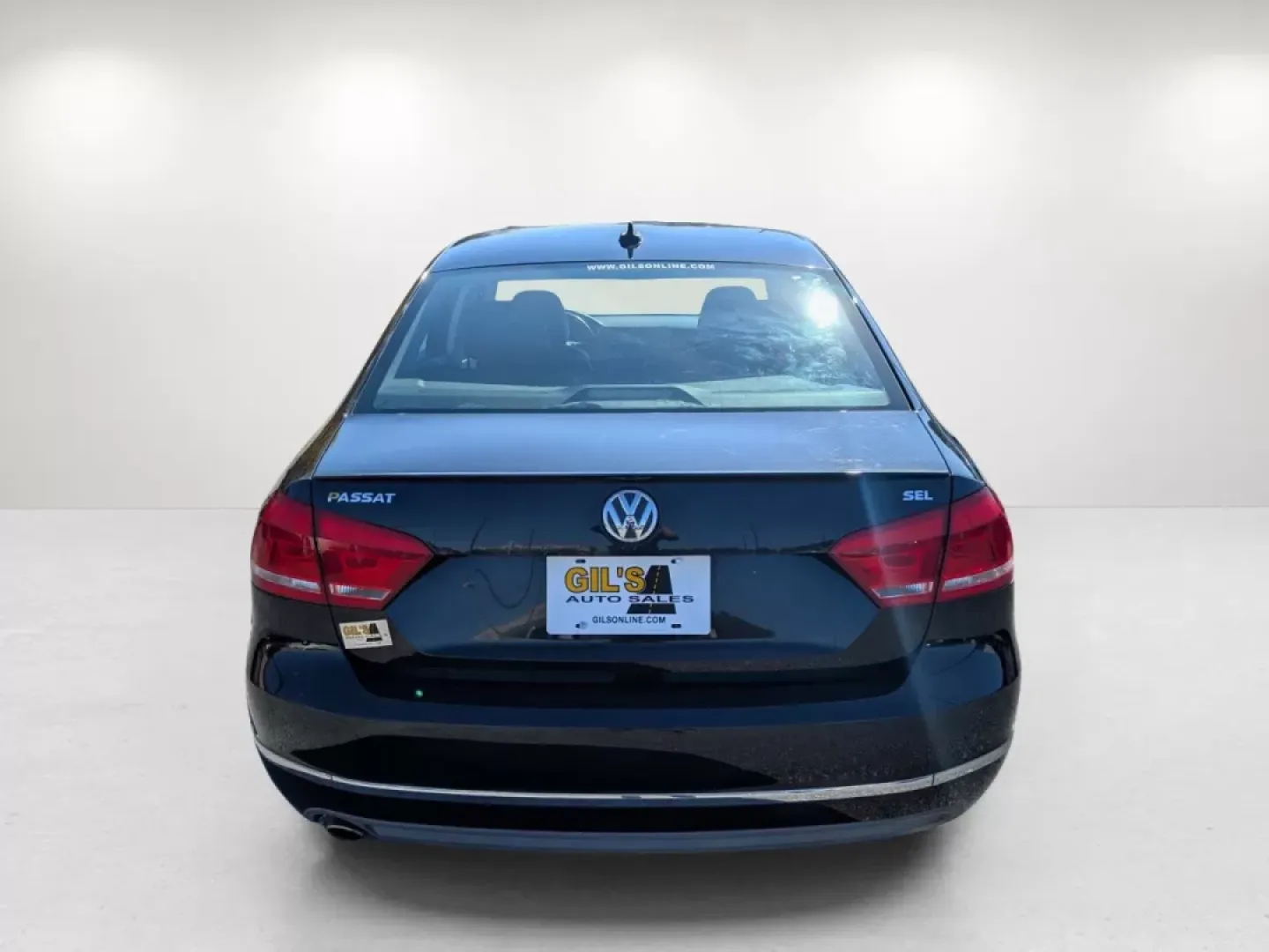 2012 Volkswagen Passat SEL Premium PZEV (1VWCP7A36CC) with an Other engine, located at 804 22nd Ave, Phenix City, AL, 36870, (334) 297-1860, 32.484749, -85.024475 - **Experience Luxury and Comfort with the 2012 Volkswagen Passat Perfect for Your Next Adventure!**<br /> <br /> Are you in the market for a reliable vehicle that combines style, comfort, and impressive features? Look no further than the 2012 Volkswagen Passat, available now at Gils Auto in Phenix C - Photo#5