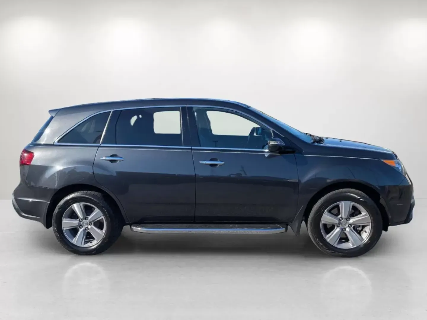 2013 Acura MDX (2HNYD2H23DH) with an Other engine, located at 3959 U.S. 80 W, Phenix City, AL, 36870, (334) 297-4885, 32.469296, -85.135185 - **Experience Unmatched Versatility with the 2013 Acura MDX at Gils Auto in Phenix City, AL!**<br /> <br /> Are you ready to elevate your driving experience? Whether you're tackling daily commutes, managing a busy family's schedule, or seeking weekend adventures, the 2013 Acura MDX is the perfect SUV - Photo#3