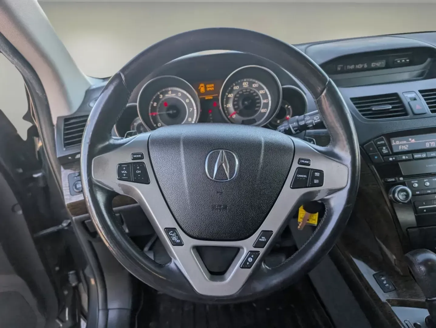 2013 Acura MDX (2HNYD2H23DH) with an Other engine, located at 3959 U.S. 80 W, Phenix City, AL, 36870, (334) 297-4885, 32.469296, -85.135185 - **Experience Unmatched Versatility with the 2013 Acura MDX at Gils Auto in Phenix City, AL!**<br /> <br /> Are you ready to elevate your driving experience? Whether you're tackling daily commutes, managing a busy family's schedule, or seeking weekend adventures, the 2013 Acura MDX is the perfect SUV - Photo#14