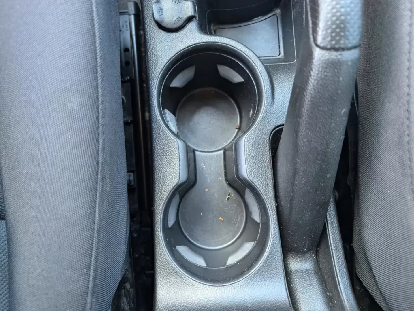 2013 Champagne Silver Metallic /Jet Black/Medium Titanium Chevrolet Cruze LS (1G1PA5SH9D7) with an Gas I4 1.8L/110 engine, 6-Speed Automatic transmission, located at 5115 14th Ave., Columbus, GA, 31904, (706) 323-0345, 32.511494, -84.971046 - 2013 Chevrolet Cruze LS - Photo#12