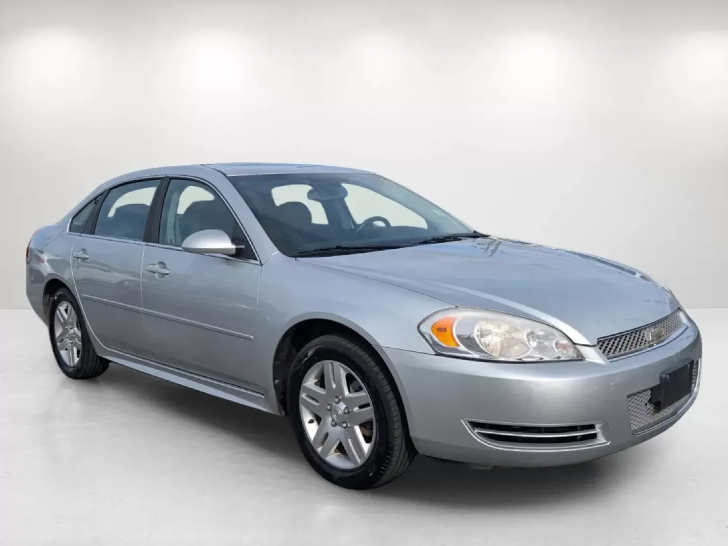 2013 /Ebony Chevrolet Impala LT (2G1WG5E31D1) with an Other engine, located at 3959 U.S. 80 W, Phenix City, AL, 36870, (334) 297-4885, 32.469296, -85.135185 - **Drive Your Future with Confidence in the 2013 Chevrolet Impala LT at Gils Auto!** <br /> <br /> Are you ready to elevate your daily commute or embark on weekend adventures with friends and family? Look no further than the 2013 Chevrolet Impala LT, a versatile sedan that effortlessly blends comfort - Photo#2