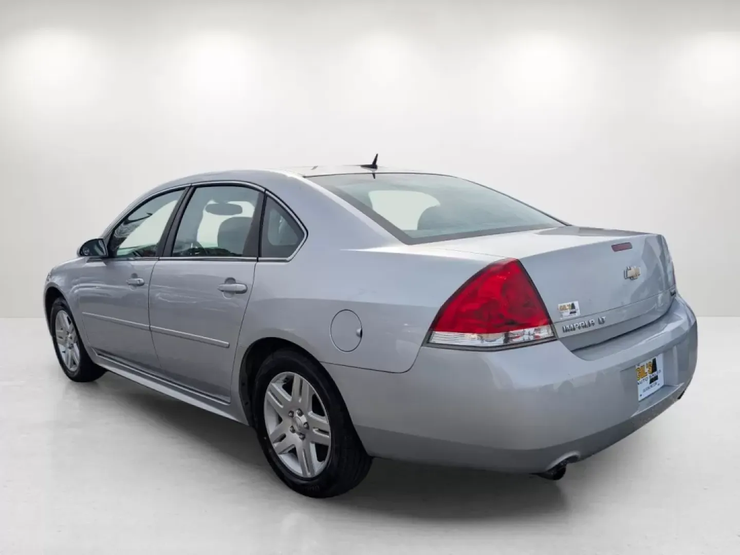 2013 /Ebony Chevrolet Impala LT (2G1WG5E31D1) with an Other engine, located at 3959 U.S. 80 W, Phenix City, AL, 36870, (334) 297-4885, 32.469296, -85.135185 - **Drive Your Future with Confidence in the 2013 Chevrolet Impala LT at Gils Auto!** <br /> <br /> Are you ready to elevate your daily commute or embark on weekend adventures with friends and family? Look no further than the 2013 Chevrolet Impala LT, a versatile sedan that effortlessly blends comfort - Photo#6