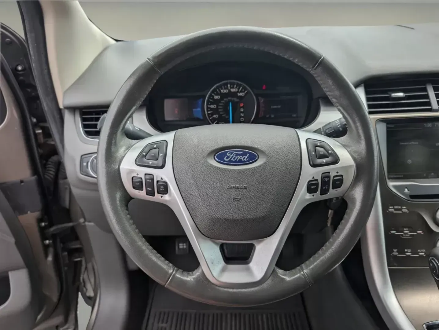 2013 Ford Edge SEL (2FMDK3JC3DB) with an Gas V6 3.5L/213 engine, 6-Speed Automatic w/manual shift transmission, located at 1430 Gateway Drive, Opelika, AL, 36801, (334) 239-0944, 32.637871, -85.409790 - 2013 Ford Edge SEL - Photo#15