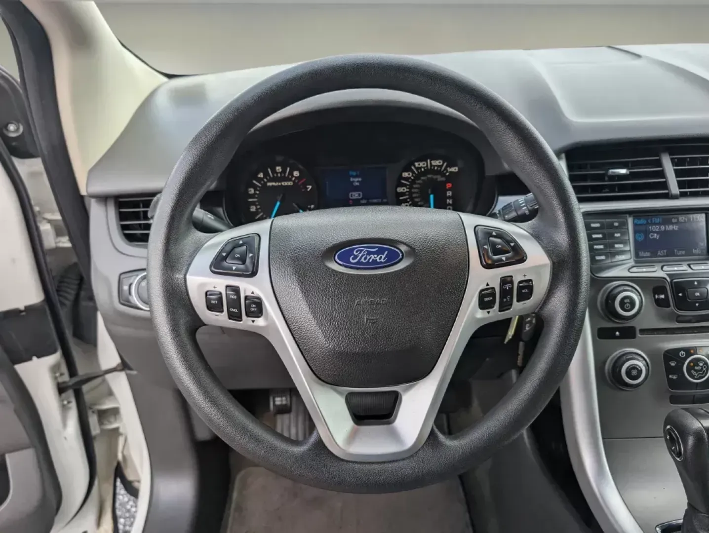 2013 Ford Edge SE (2FMDK3GC8DB) with an Gas V6 3.5L/213 engine, 6-Speed Automatic w/manual shift transmission, located at 521 Old Farm Lane Rd, Prattville, AL, 36066, (334) 325-1505, 32.482460, -86.416367 - **Elevate Your Family Adventures with the 2013 Ford Edge SE at Gils Auto - Prattville!**<br /> <br /> Are you ready to embrace the open road with your family? The 2013 Ford Edge SE is the perfect SUV for those looking to embark on weekend getaways or commute to work comfortably. With its spacious in - Photo#15