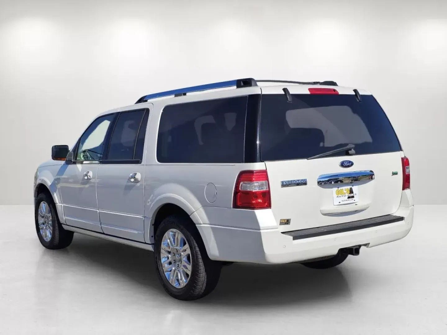 2013 Ford Expedition EL Limited (1FMJK2A54DE) with an Other engine, located at 521 Old Farm Lane Rd, Prattville, AL, 36066, (334) 325-1505, 32.482460, -86.416367 - Are you ready to elevate your family adventures or weekend getaways with a reliable and spacious SUV? Look no further than this exceptional 2013 Ford Expedition EL Limited, now available at Gils Auto in Prattville, AL. Perfect for growing families or those who crave a bit more space during their dai - Photo#5