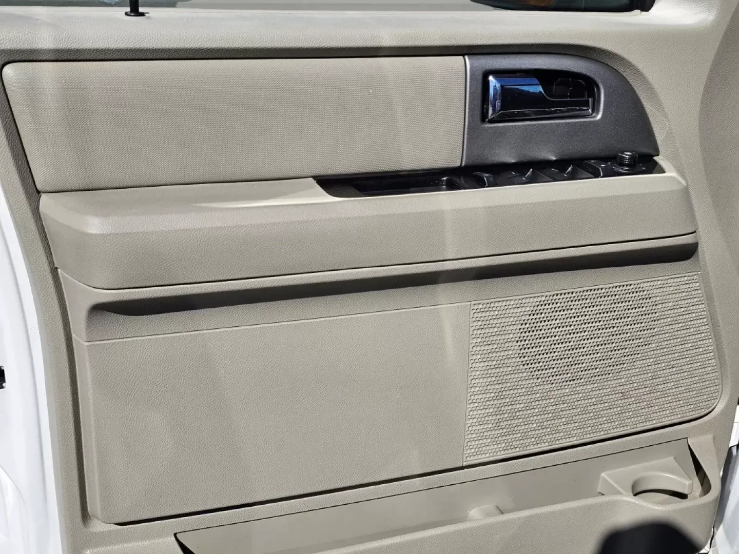 2013 Ford Expedition EL Limited (1FMJK2A54DE) with an Other engine, located at 521 Old Farm Lane Rd, Prattville, AL, 36066, (334) 325-1505, 32.482460, -86.416367 - Are you ready to elevate your family adventures or weekend getaways with a reliable and spacious SUV? Look no further than this exceptional 2013 Ford Expedition EL Limited, now available at Gils Auto in Prattville, AL. Perfect for growing families or those who crave a bit more space during their dai - Photo#7