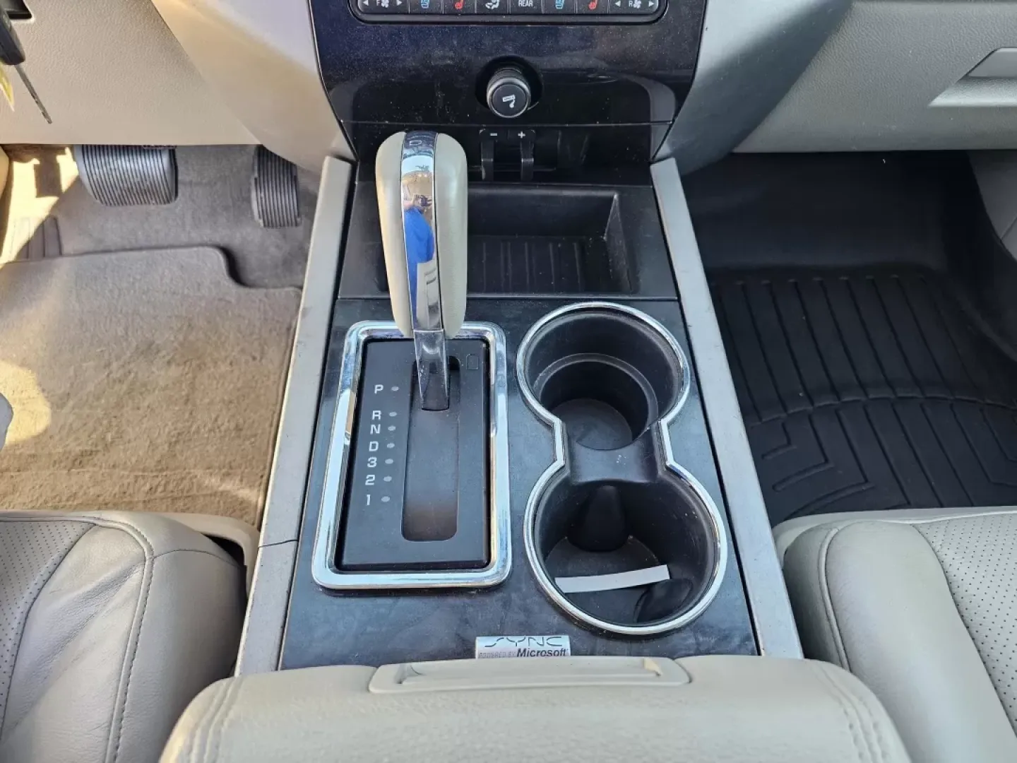 2013 Ford Expedition EL Limited (1FMJK2A54DE) with an Other engine, located at 521 Old Farm Lane Rd, Prattville, AL, 36066, (334) 325-1505, 32.482460, -86.416367 - Are you ready to elevate your family adventures or weekend getaways with a reliable and spacious SUV? Look no further than this exceptional 2013 Ford Expedition EL Limited, now available at Gils Auto in Prattville, AL. Perfect for growing families or those who crave a bit more space during their dai - Photo#11