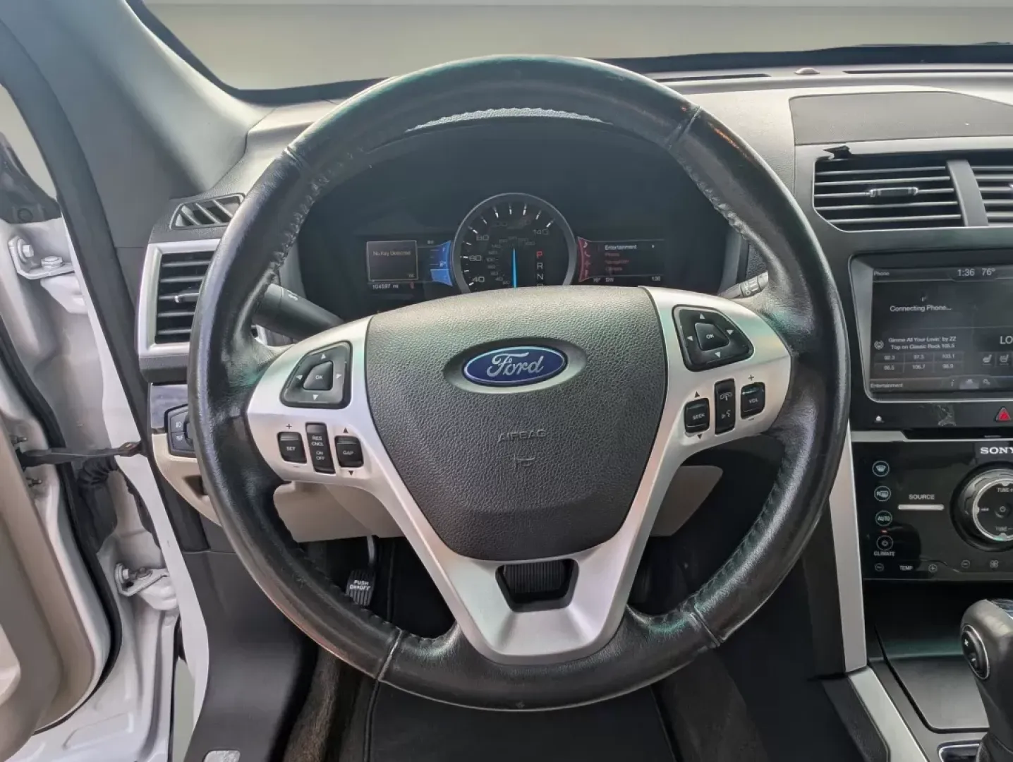 2013 Ford Explorer Limited (1FM5K7F8XDG) with an Other engine, located at 3959 U.S. 80 W, Phenix City, AL, 36870, (334) 297-4885, 32.469296, -85.135185 - **Discover Your Next Adventure with the 2013 Ford Explorer Limited at Gils Auto**<br /> <br /> Are you ready to elevate your family adventures or tackle your daily commute with confidence? Look no further than this stunning 2013 Ford Explorer Limited, perfectly equipped for those who seek both comfo - Photo#12