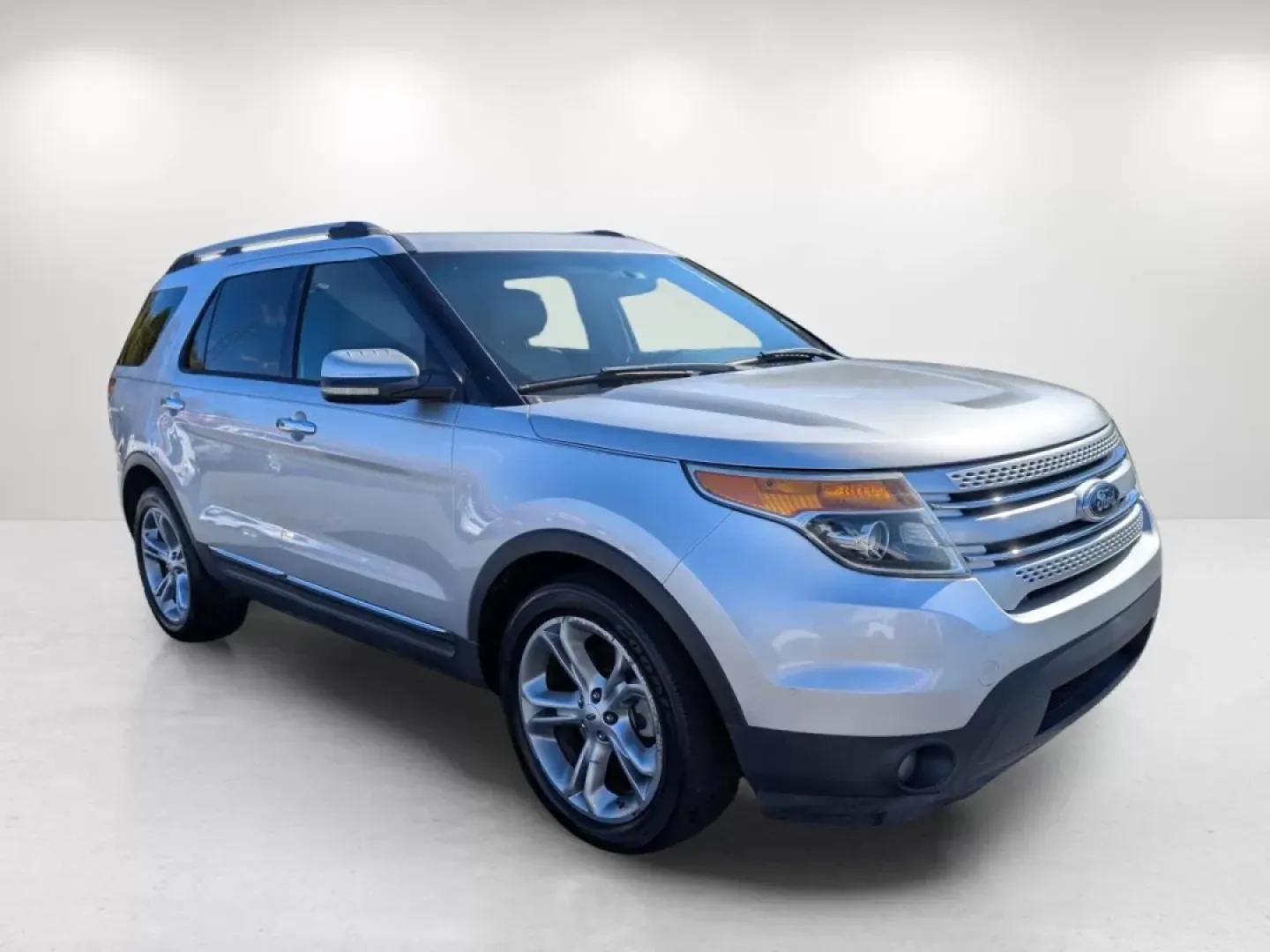 2013 Ford Explorer Limited (1FM5K7F88DG) with an Other engine, located at 3959 U.S. 80 W, Phenix City, AL, 36870, (334) 297-4885, 32.469296, -85.135185 - **Elevate Your Adventures with the 2013 Ford Explorer Limited at Gils Auto!**<br /> <br /> If you're a growing family or an adventurer at heart, the 2013 Ford Explorer Limited is the perfect SUV to elevate your lifestyle! With ample space, luxurious features, and a robust performance, this vehicle i - Photo#3