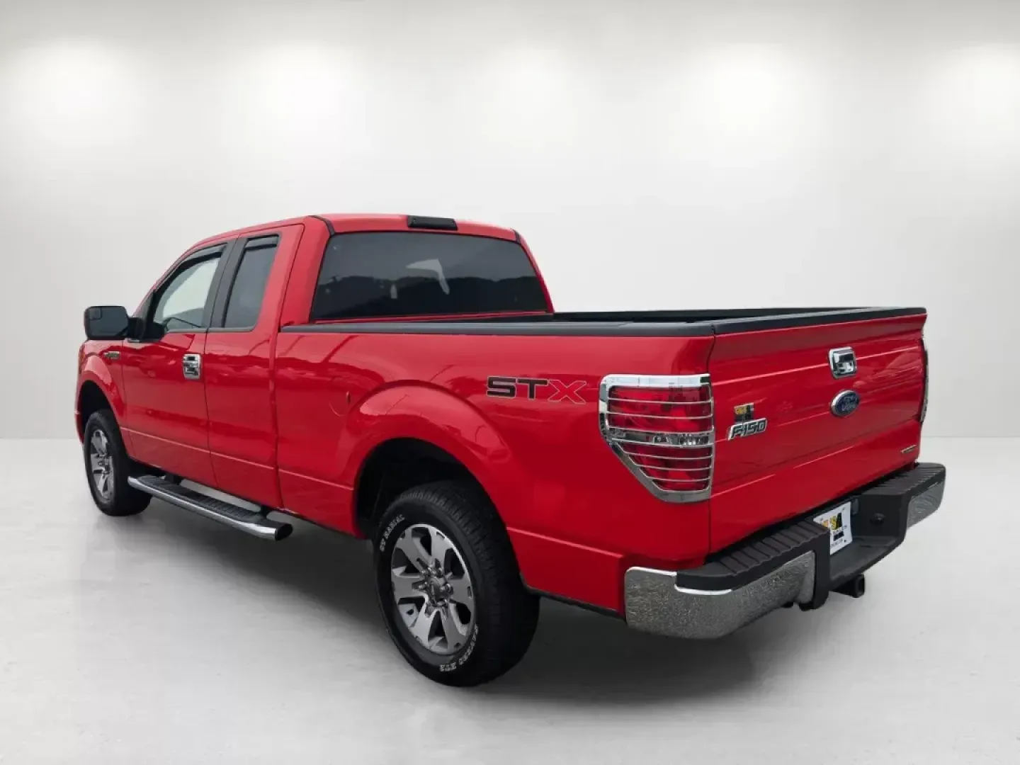 2013 Ford F-150 STX (1FTFX1CF9DF) with an Other engine, located at 3959 U.S. 80 W, Phenix City, AL, 36870, (334) 297-4885, 32.469296, -85.135185 - 2013 Ford F-150 STX - Photo#6
