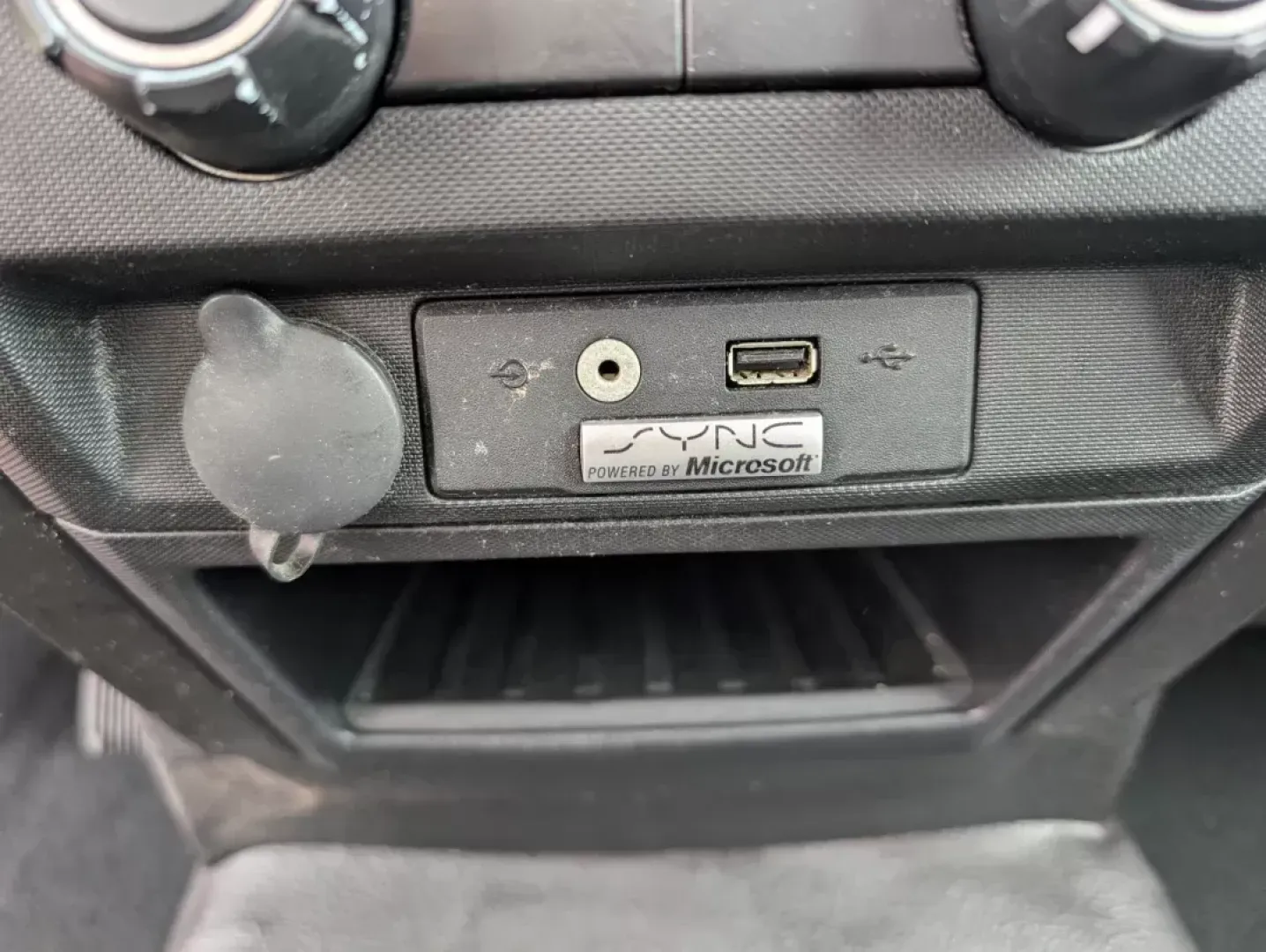 2013 Ford F-150 STX (1FTFX1CF9DF) with an Other engine, located at 3959 U.S. 80 W, Phenix City, AL, 36870, (334) 297-4885, 32.469296, -85.135185 - 2013 Ford F-150 STX - Photo#12