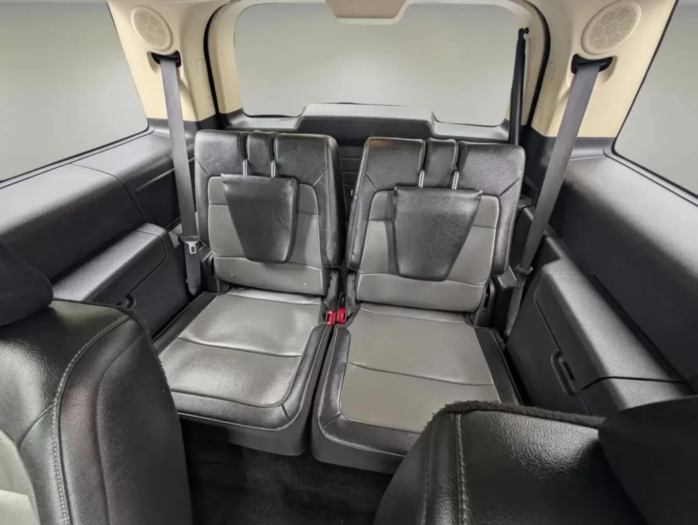 2013 Ford Flex Limited (2FMHK6D8XDB) with an Other engine, located at 3959 U.S. 80 W, Phenix City, AL, 36870, (334) 297-4885, 32.469296, -85.135185 - Embark on unforgettable journeys with the 2013 Ford Flex Limited, now available at Gils Auto in Prattville, AL. This versatile crossover is not just a vehicle; it's the perfect companion for growing families, weekend adventurers, and anyone seeking a reliable ride for long commutes. With its spaciou - Photo#22